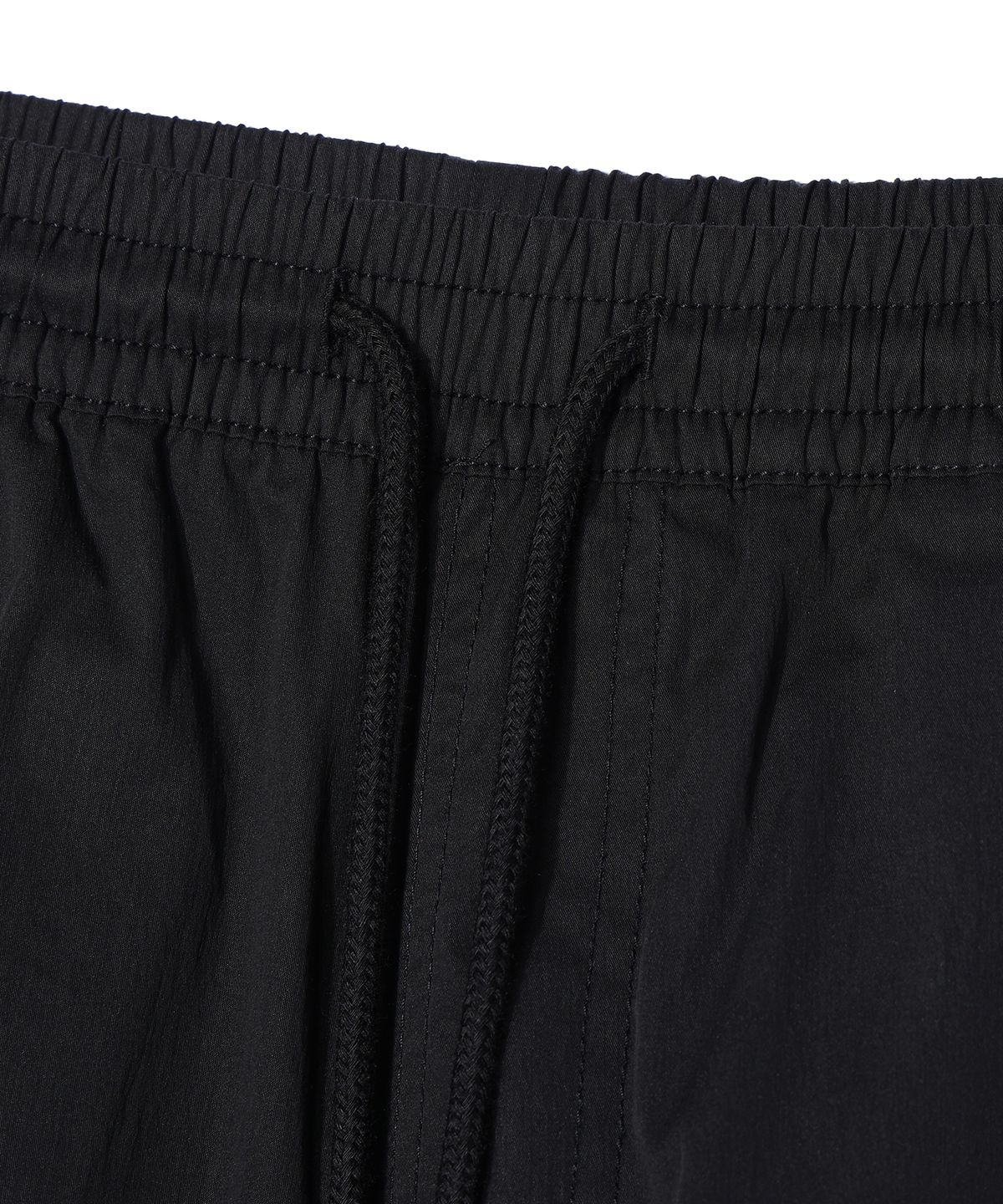 디스트나인(DISTN9NE) 와이드 파라슈트 로고 카고 팬츠 BLACK (LO3PU724-076)