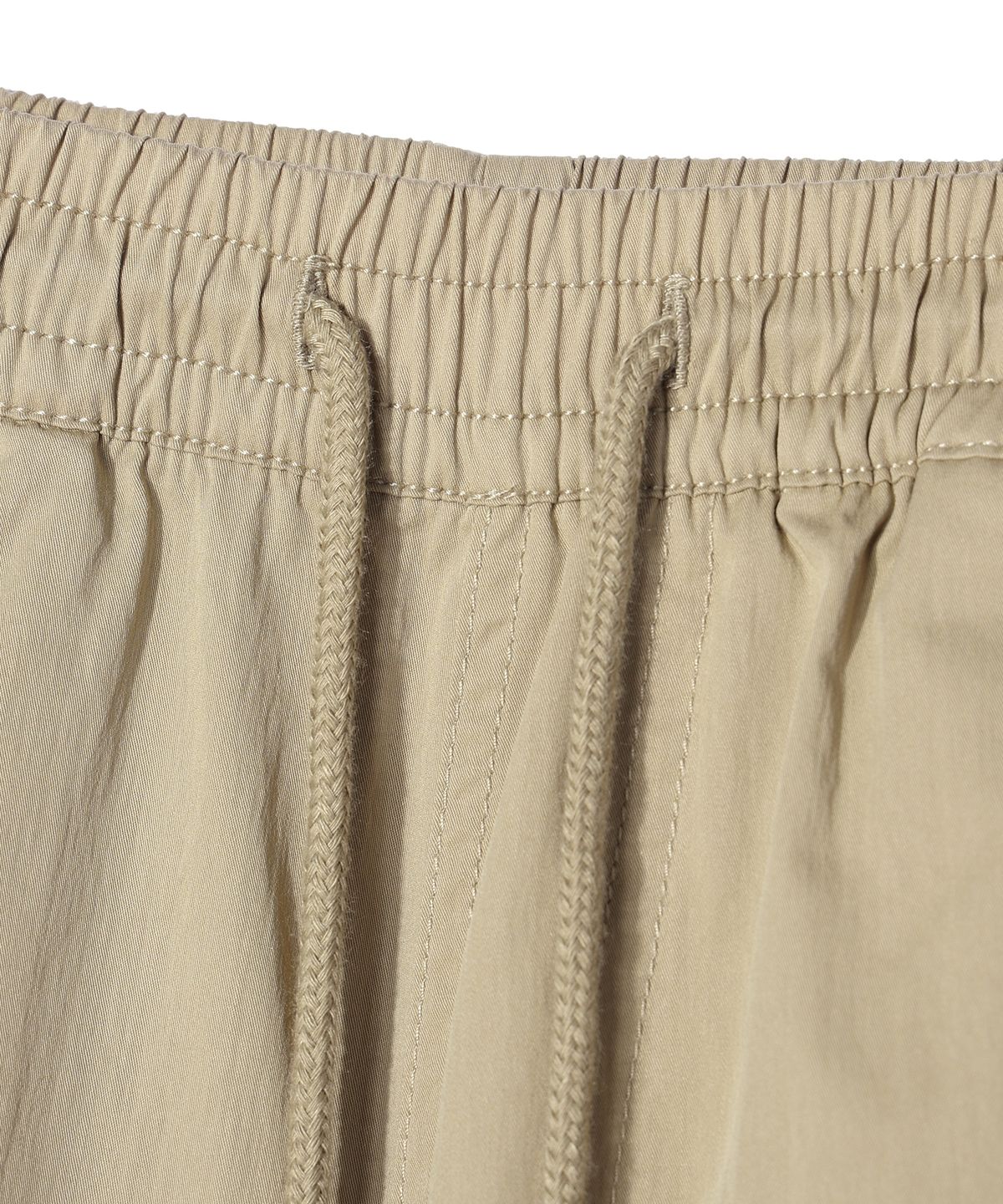 디스트나인(DISTN9NE) 와이드 파라슈트 로고 카고 팬츠 BEIGE (LO3PU724-005)