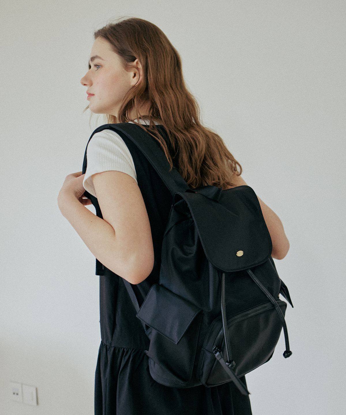 엽페(YUPPE) POCKET NYLON BACKPACK_BLACK