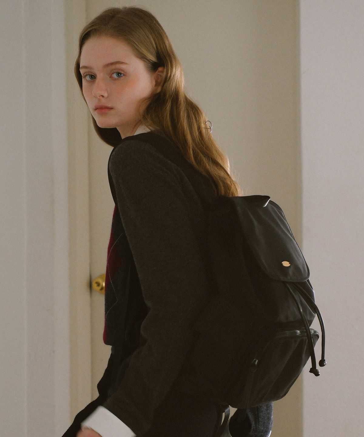 엽페(YUPPE) POCKET NYLON BACKPACK_BLACK
