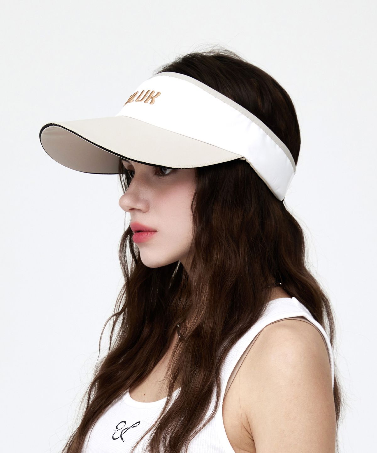 유룩(ULUK) 에션셜 볼륨자수 배색 썬캡_Beige