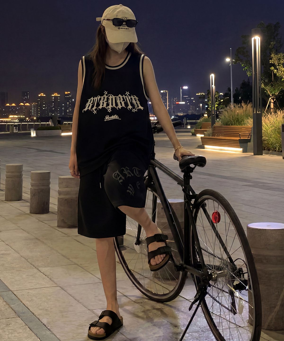 아티스트웨어(ARTISTWEAR) [ATW] 미디벌 버뮤다팬츠