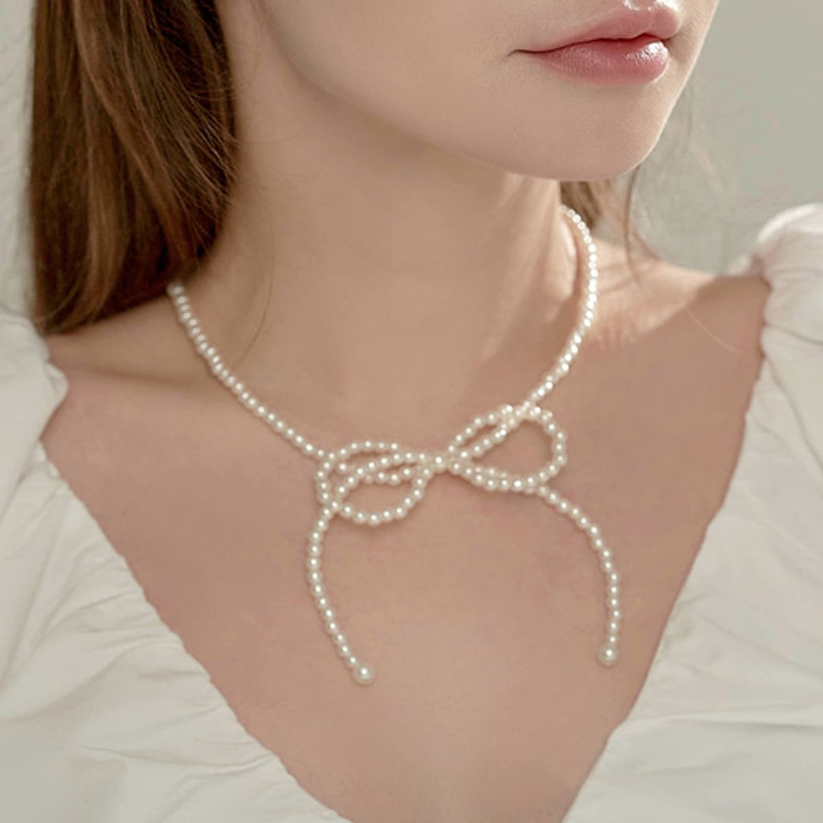 베스티(BESTY) 발롱 진주 리본 목걸이 (Ballon Pearl Ribbon Necklace)