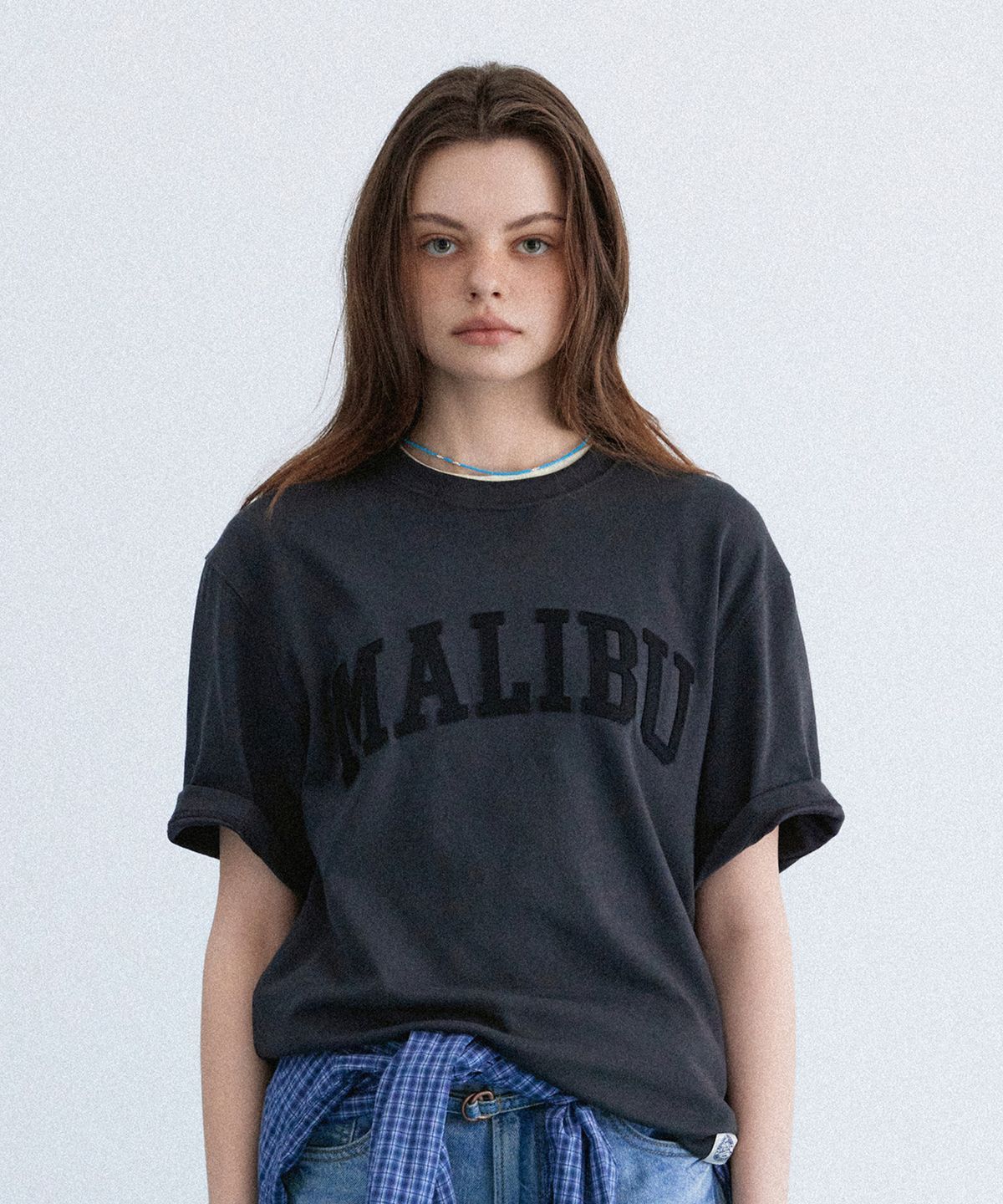 후아유(WHO.A.U) Campus Patch T-shirt / WHRAG2422U