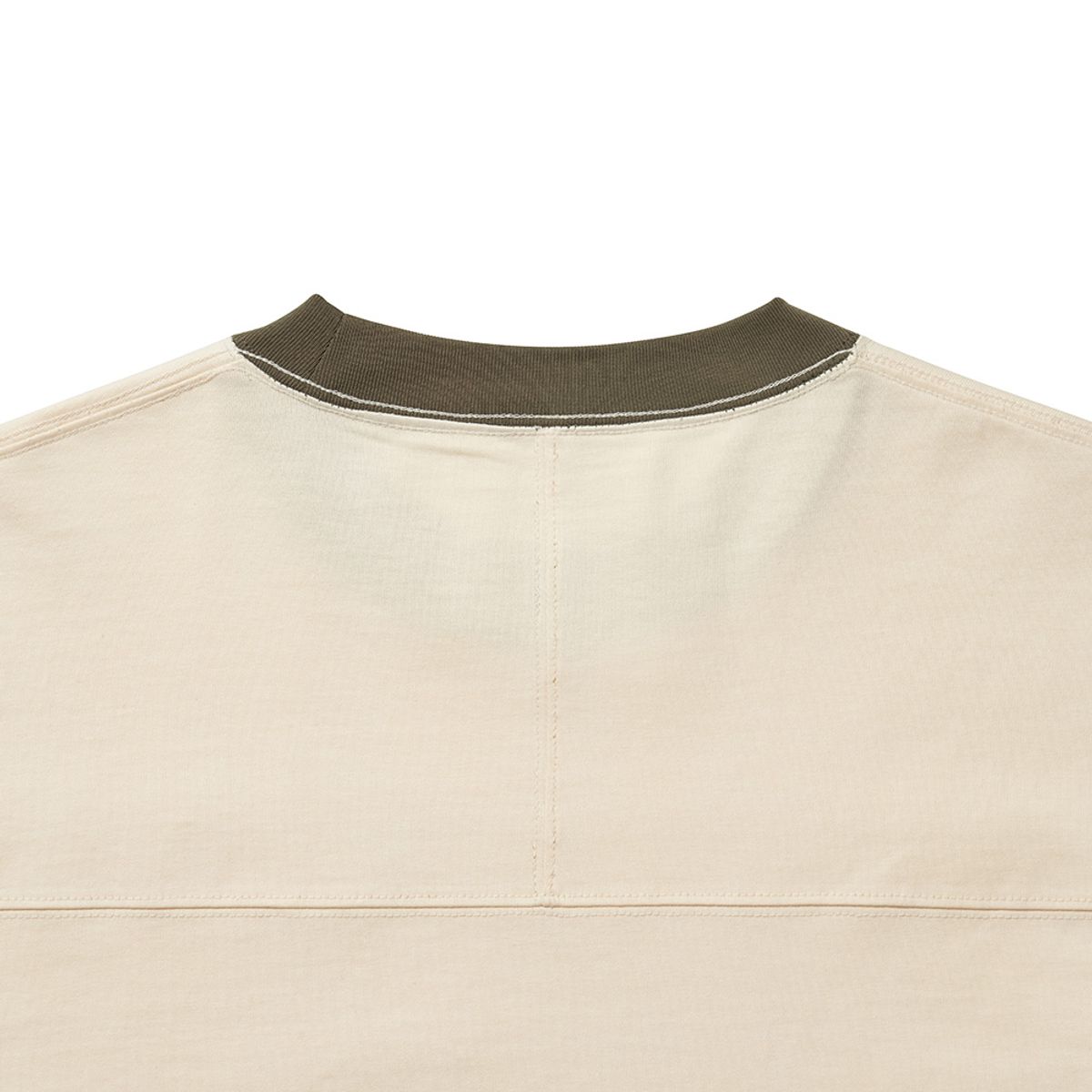 히즈핸더(HISHANDER) ROUND PATCH LONG SLEEVE T-SHIRTS [Ecru / Olive]
