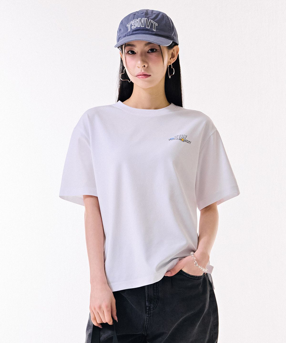 체이스컬트(CHASECULT) 공용 뒷판 그래픽 반팔 티셔츠-DBRU5826D01