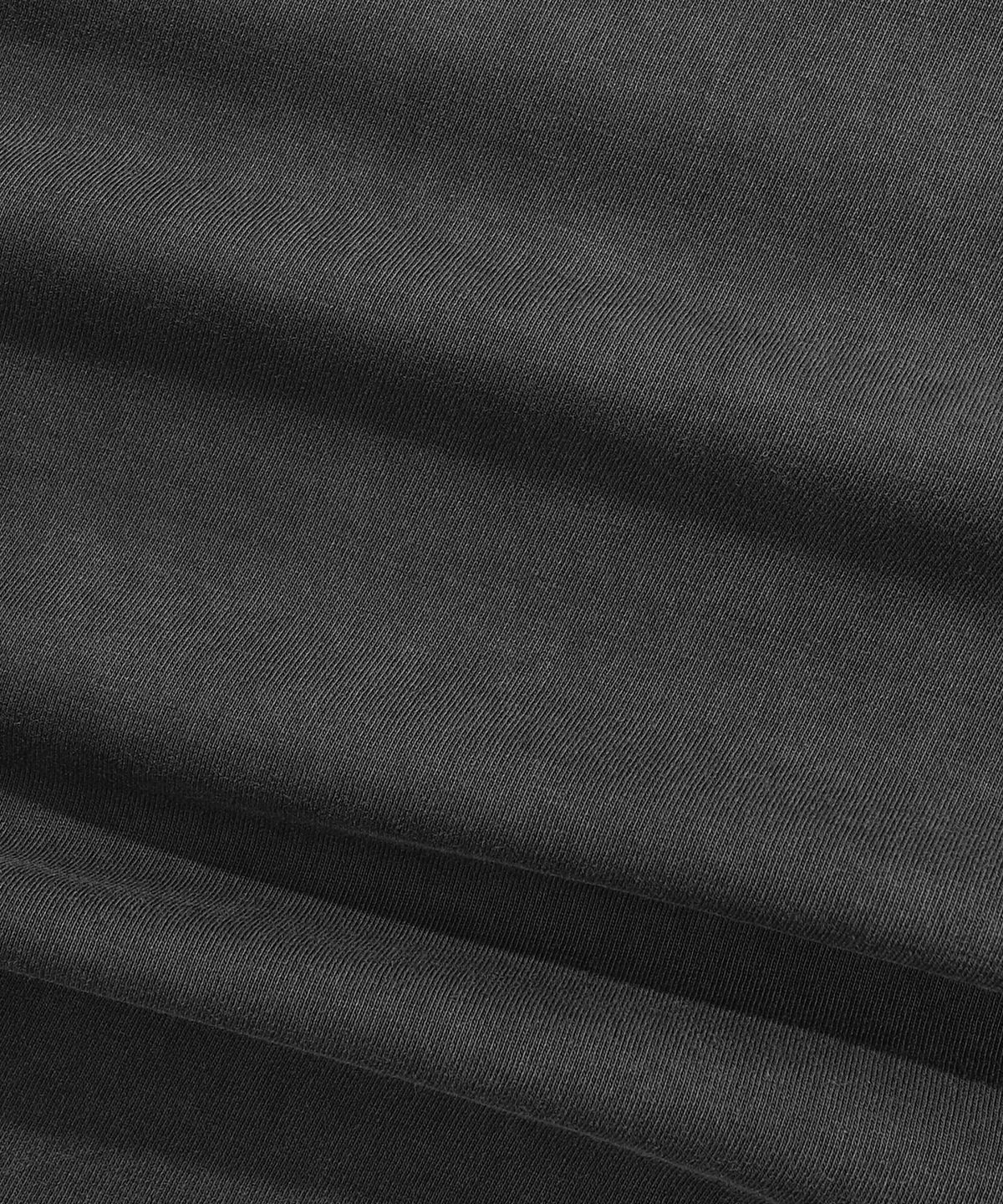 게인스보로(GAINSBORO) [쿨코튼] 피그먼트 라운드 스몰로고 티셔츠_다크그레이 / 옐로우