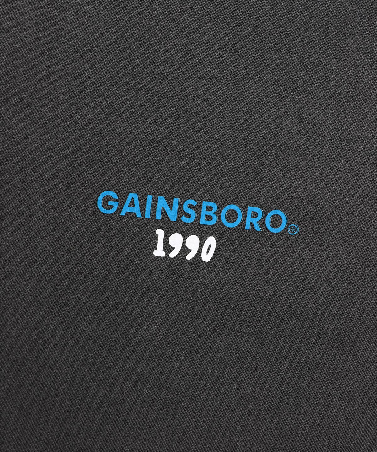 게인스보로(GAINSBORO) [쿨코튼] 피그먼트 라운드 스몰로고 티셔츠_다크그레이 / 블루