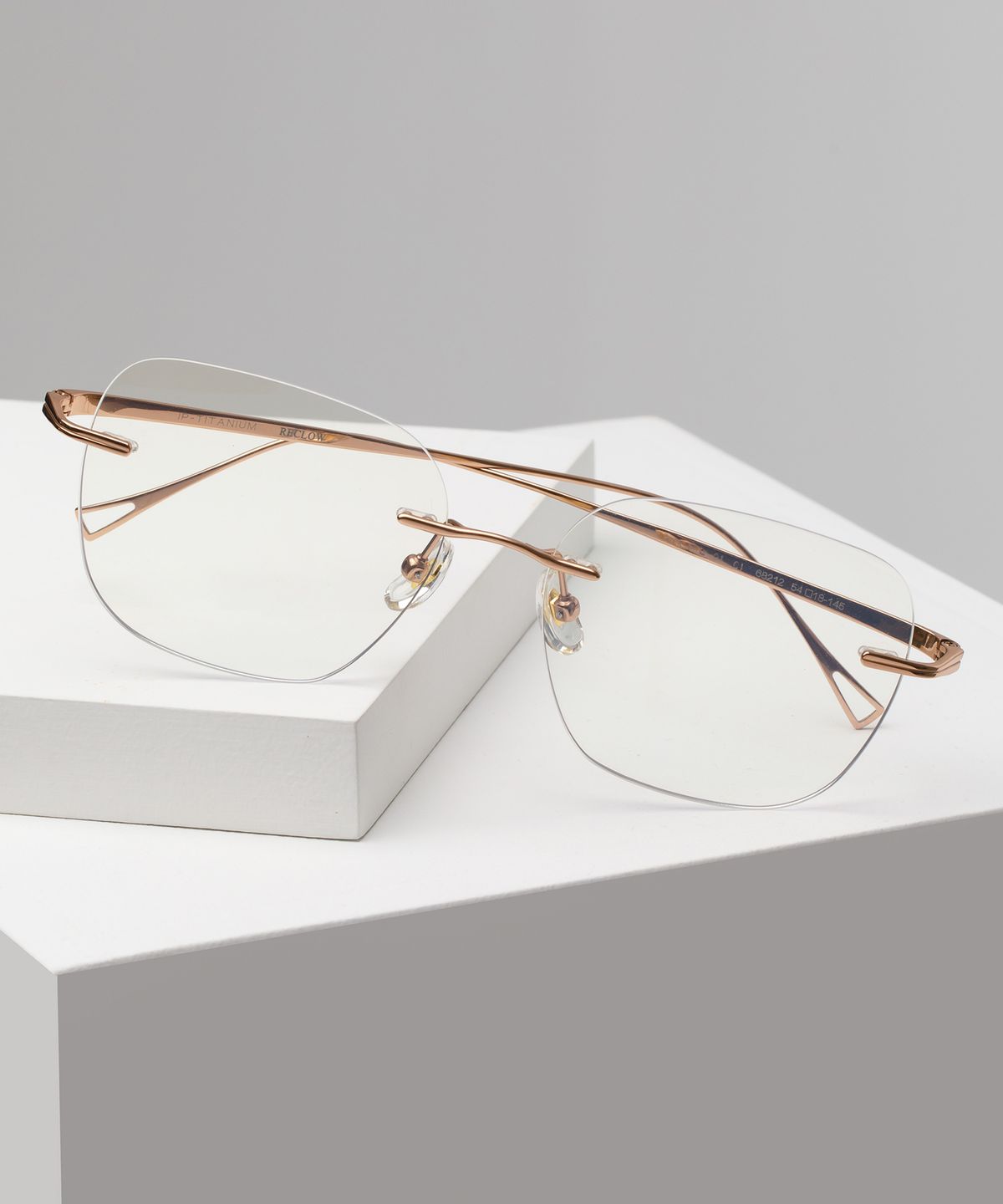 리끌로우(RECLOW) RC GEEK CHIC NO.01 GLASS BROWN