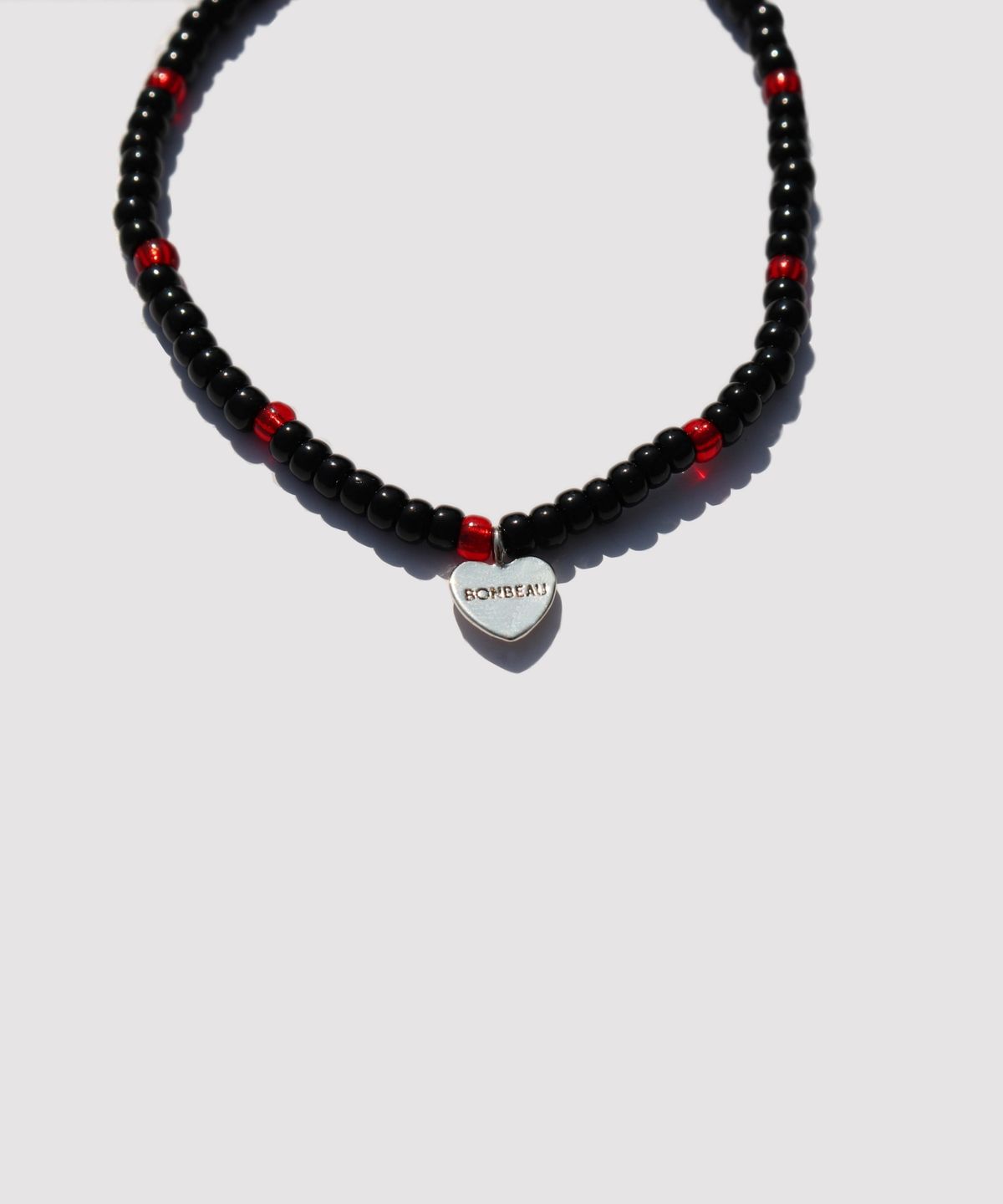 봉보(BONBEAU) Soul heart charm glass beads Bracelet 컬러 하트 참 포인트 글라스 비즈 팔찌
