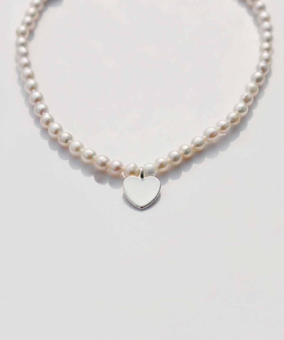 봉보(BONBEAU) Bebe silver heart water pearl Bracelet 실버925 미니하트 참 담수진주 팔찌 3mm