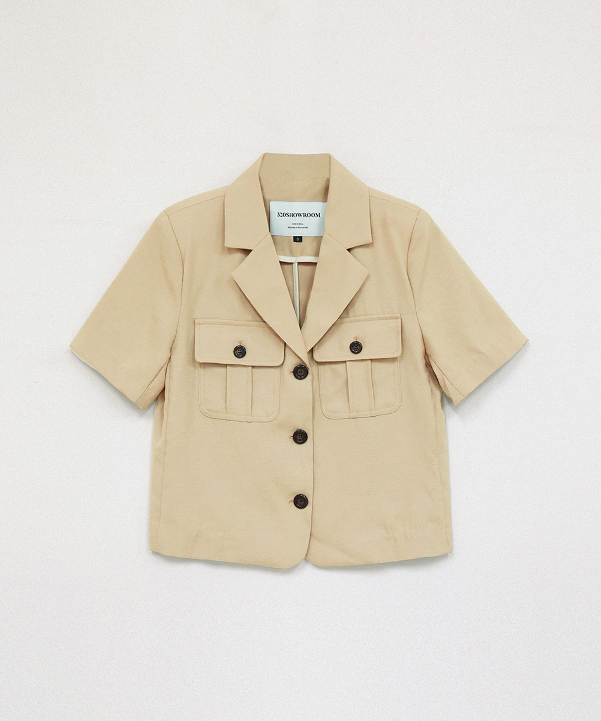 320쇼룸(320SHOWROOM) Utility Collar Short Sleeve Pocket Jacket Butter beige