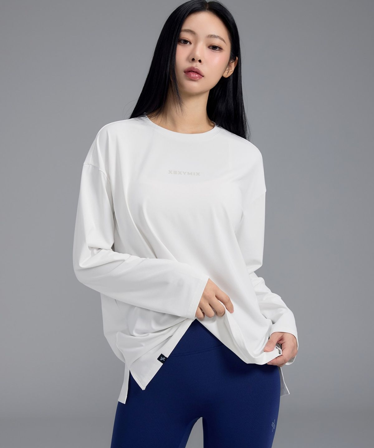 젝시믹스(XEXYMIX) 데일리페더 베이직 롱슬리브 블랙