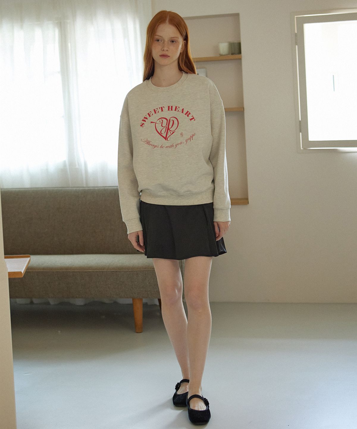 엽페(YUPPE) SATIN FLARE SKIRT_BLACK