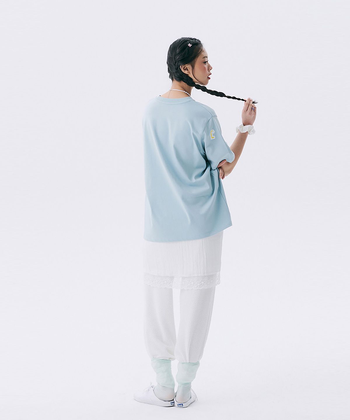 준준스페이스(JUNEJUNE SPACE) June Drawing T-shirt_Light Blue (준 드로잉 티셔츠_라이트 블루)