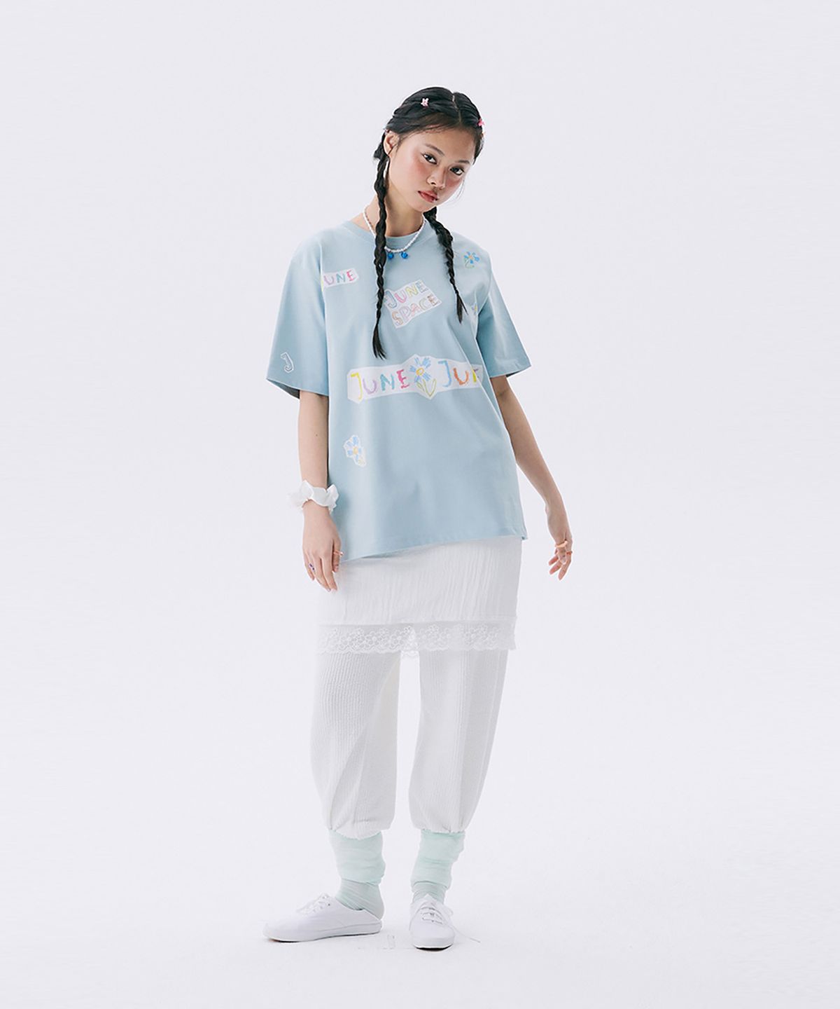 준준스페이스(JUNEJUNE SPACE) June Drawing T-shirt_Light Blue (준 드로잉 티셔츠_라이트 블루)