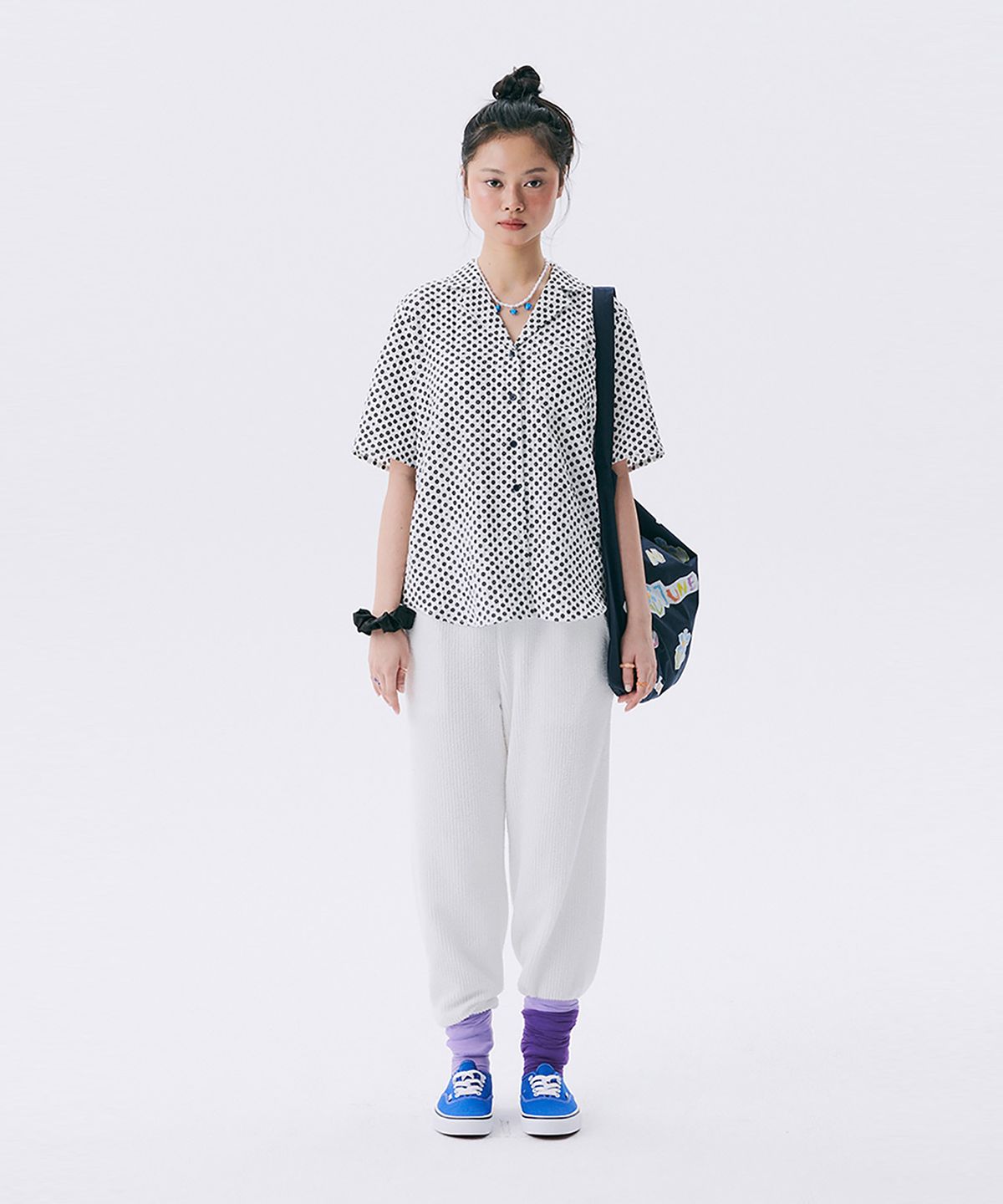 준준스페이스(JUNEJUNE SPACE) Aiden Floral Shirt_Black (에이든 플로럴 셔츠_블랙)