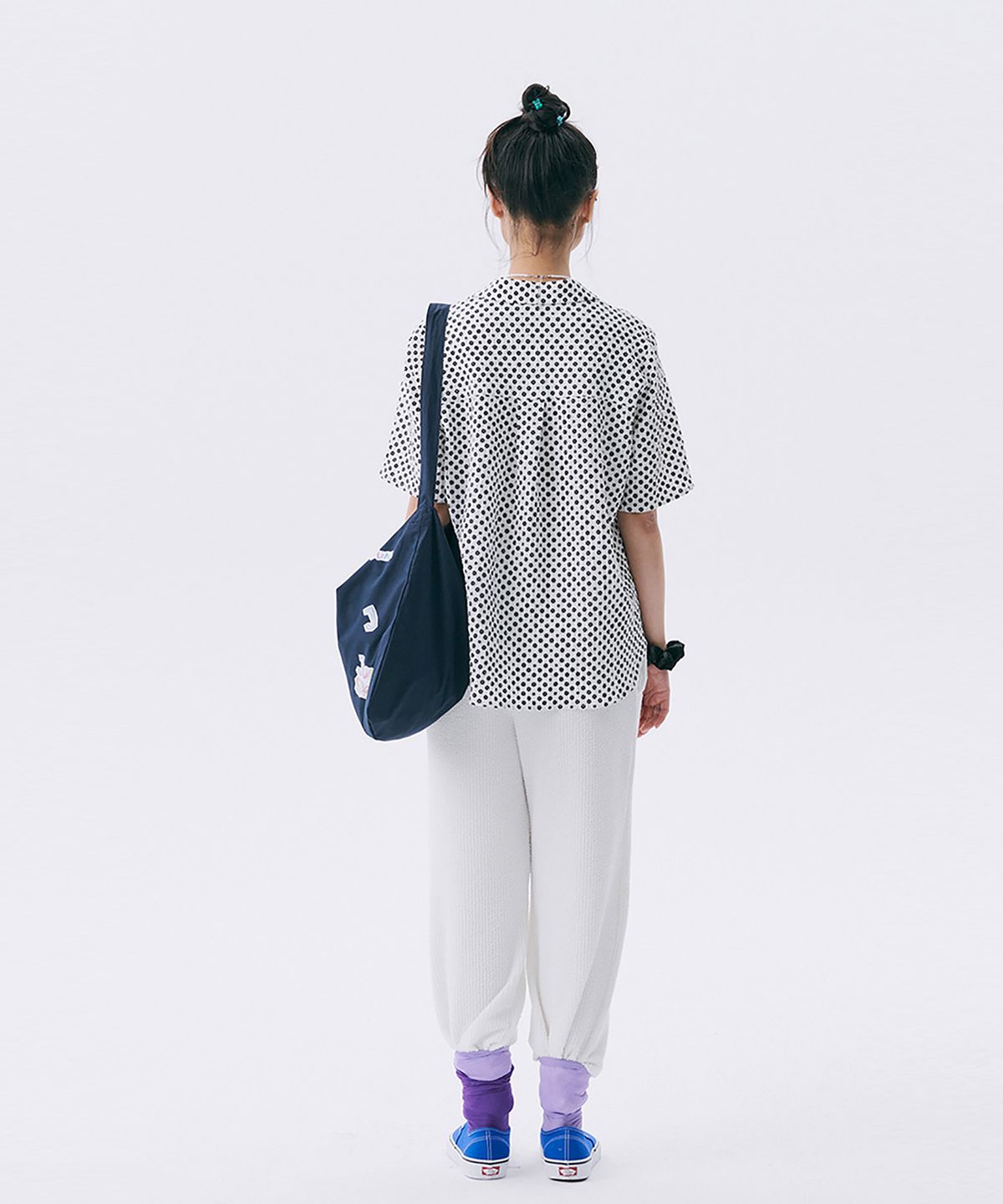 준준스페이스(JUNEJUNE SPACE) Aiden Floral Shirt_Black (에이든 플로럴 셔츠_블랙)