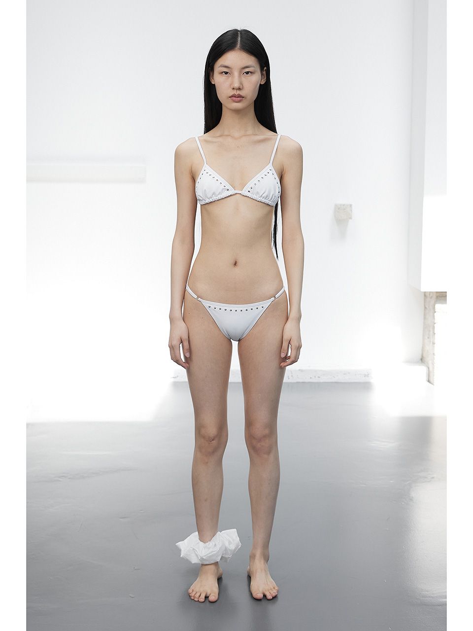 MUSINSA | CERRIC STUD LINE UP BIKINI / WHITE
