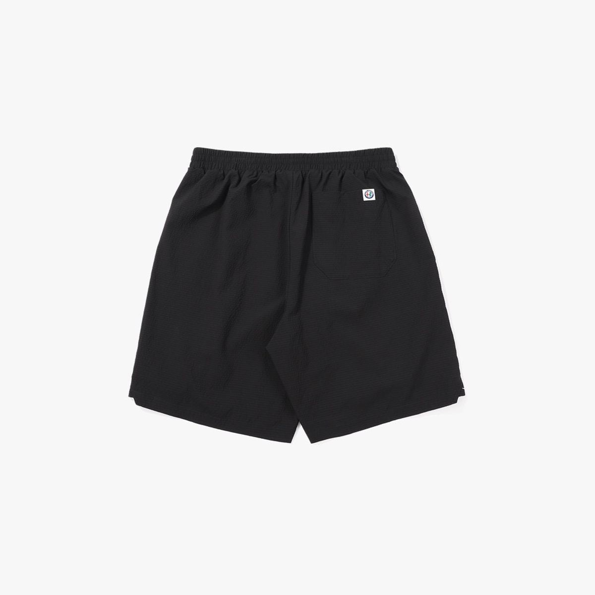 디아도라(diadora) 알파로메오 시어서커 하프팬츠 BLACK