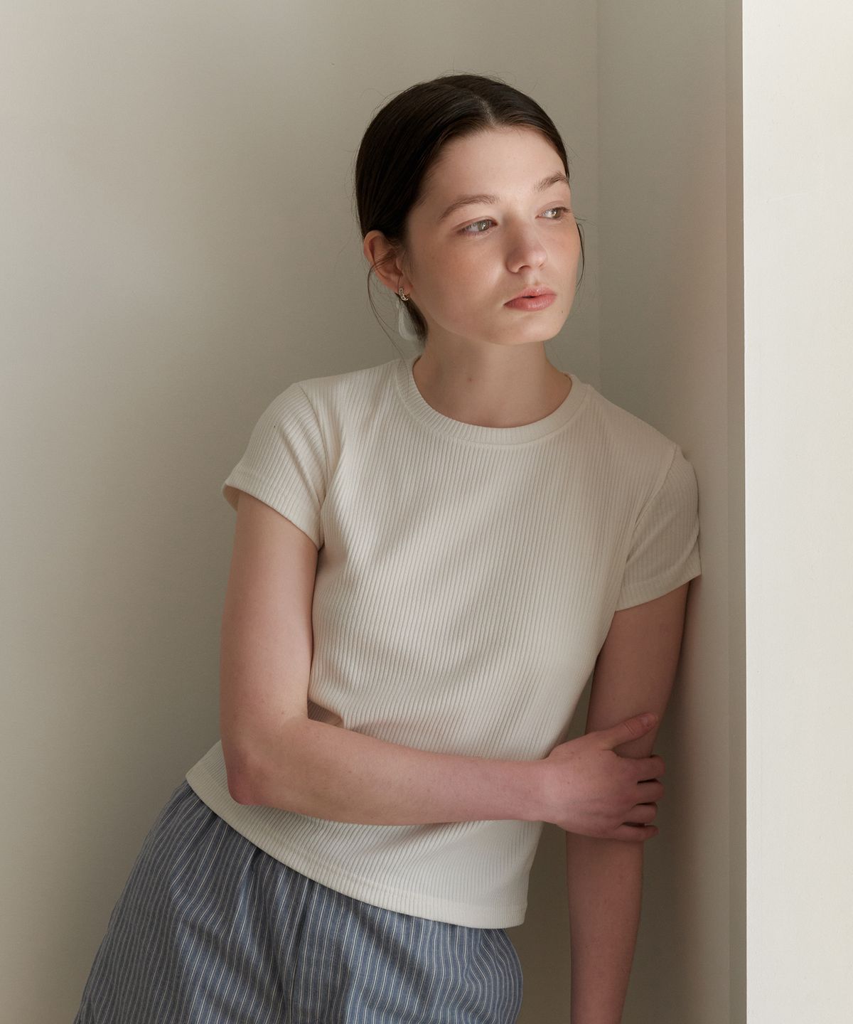엽페(YUPPE) GOLGI LINE T-SHIRT_WHITE