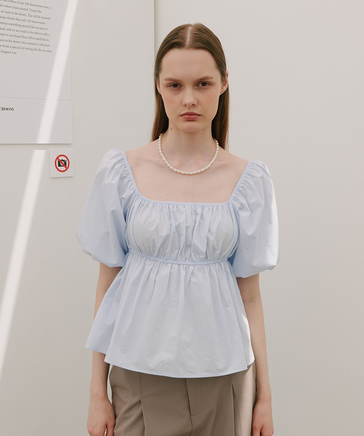 320쇼룸(320SHOWROOM) Two-Way Off-Shoulder Puff Blouse Sky blue