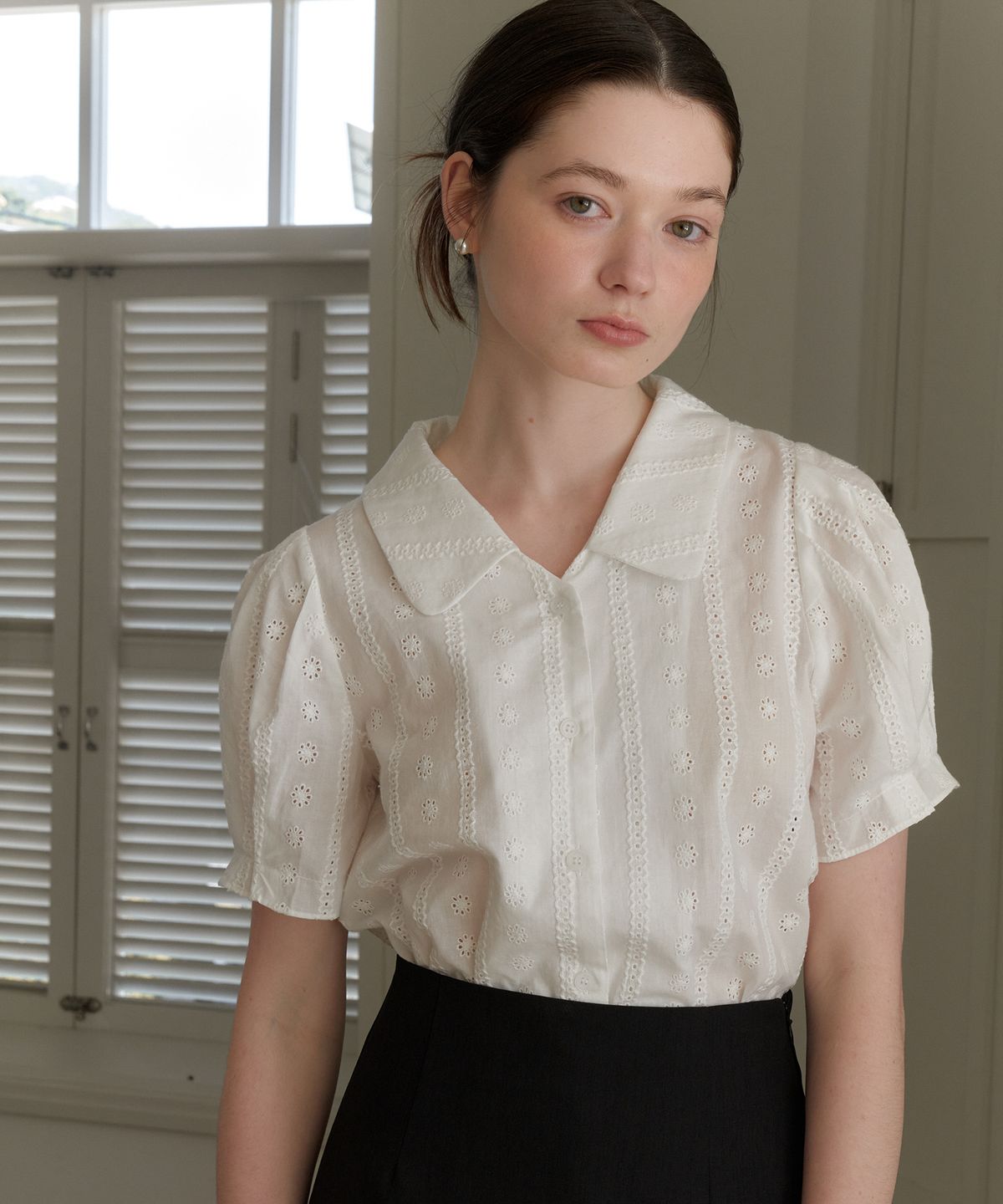 엽페(YUPPE) LACE PUFF SHIRT_WHITE