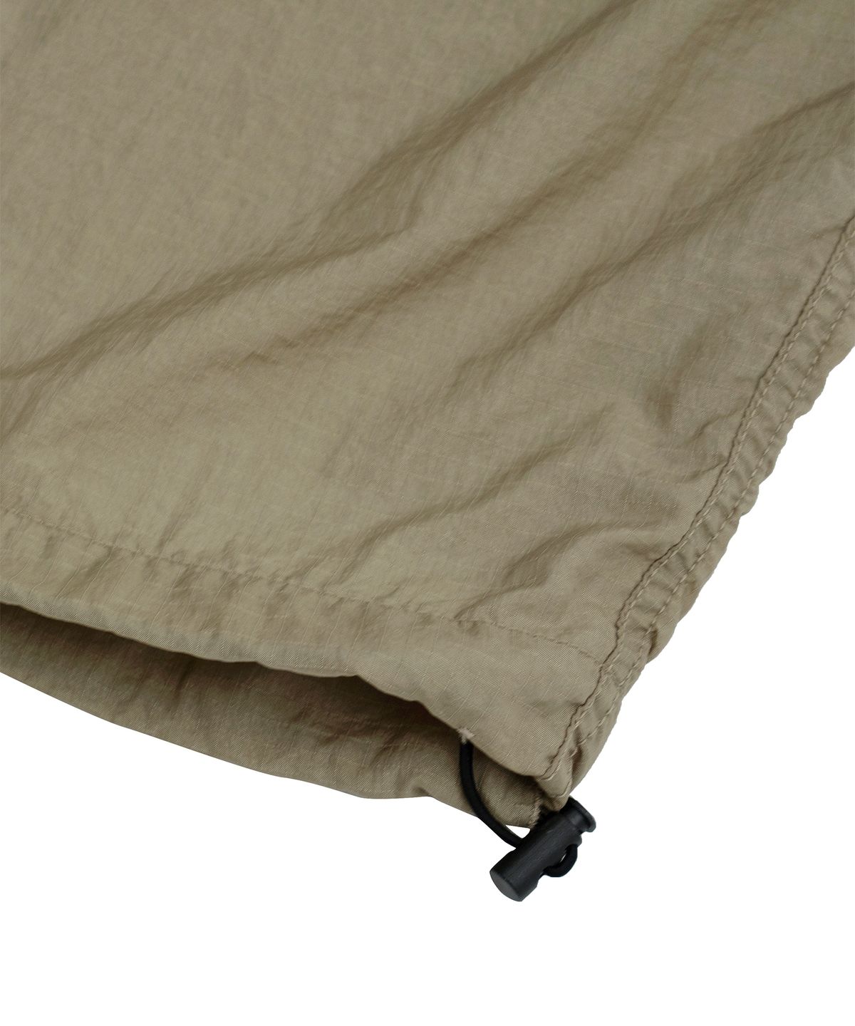 캑터스도넛마켓(CACTUSDONUTMARKET) Nylon Pin-tuck Cargo Pants - Beige