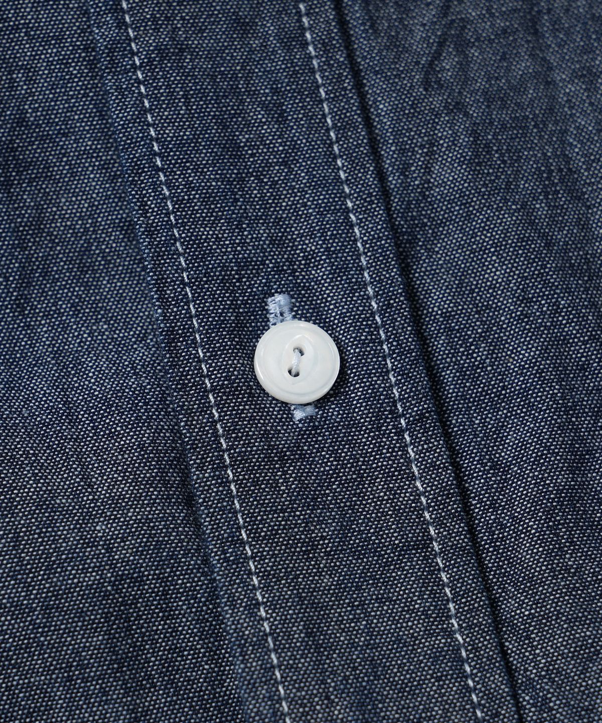 프리즘웍스(FRIZMWORKS) CHAMBRAY BIG POCKET HALF SHIRT _ INDIGO