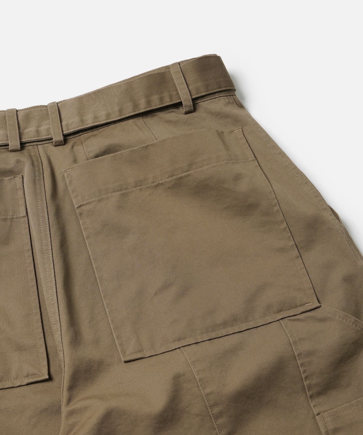 프리즘웍스(FRIZMWORKS) CHINO BELTED WORK BERMUDA SHORTS _ TAN