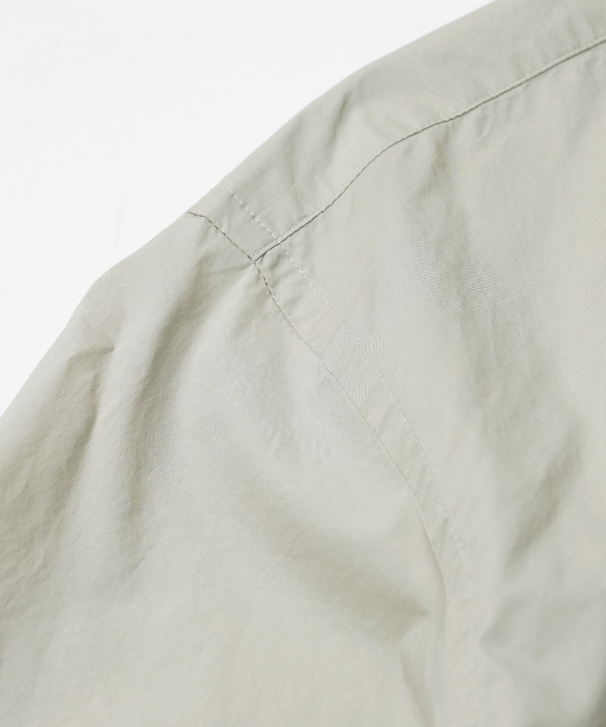 프리즘웍스(FRIZMWORKS) TYPEWRITER HALF SHIRT _ DOVE GRAY