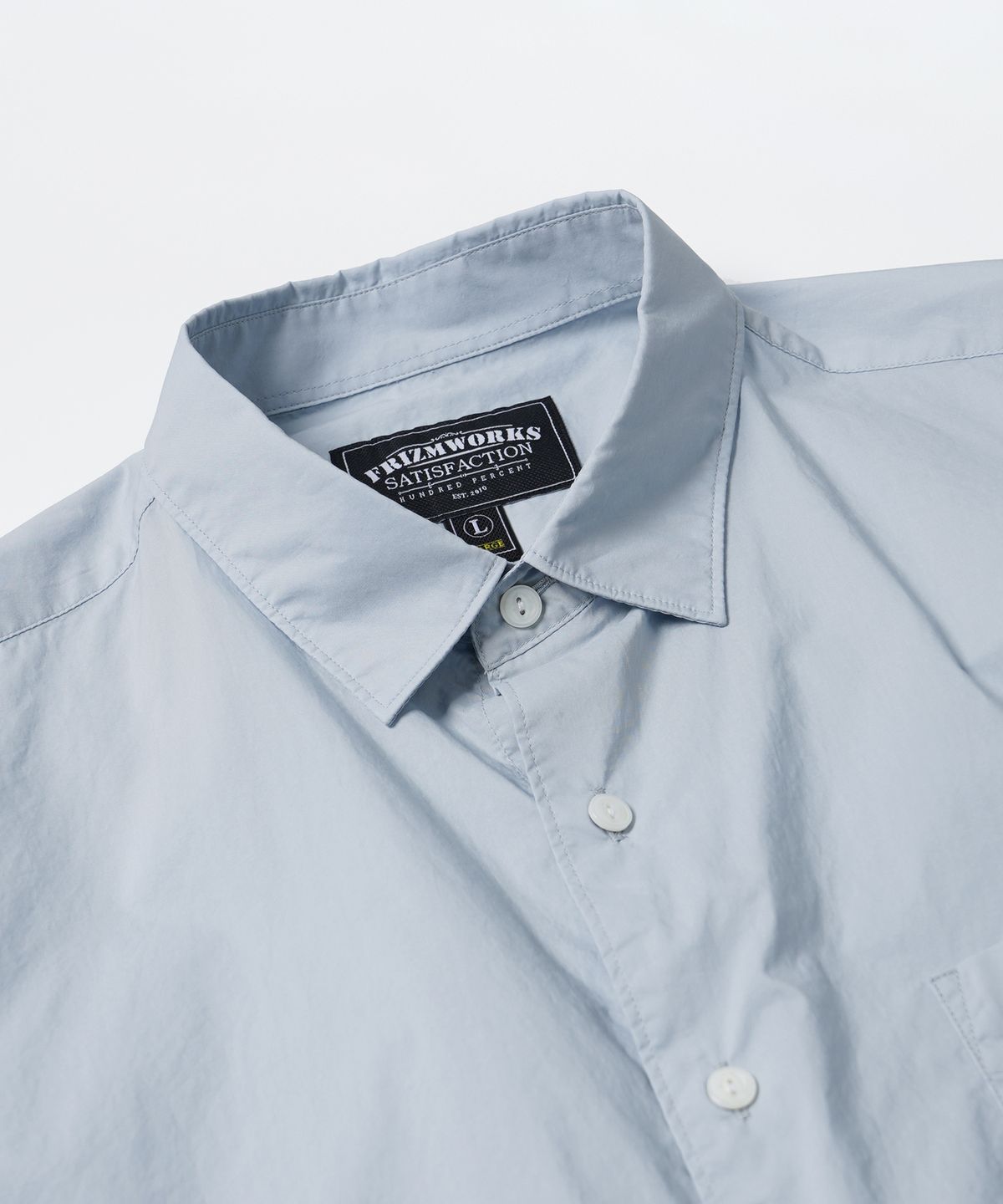 프리즘웍스(FRIZMWORKS) TYPEWRITER HALF SHIRT _ SKY