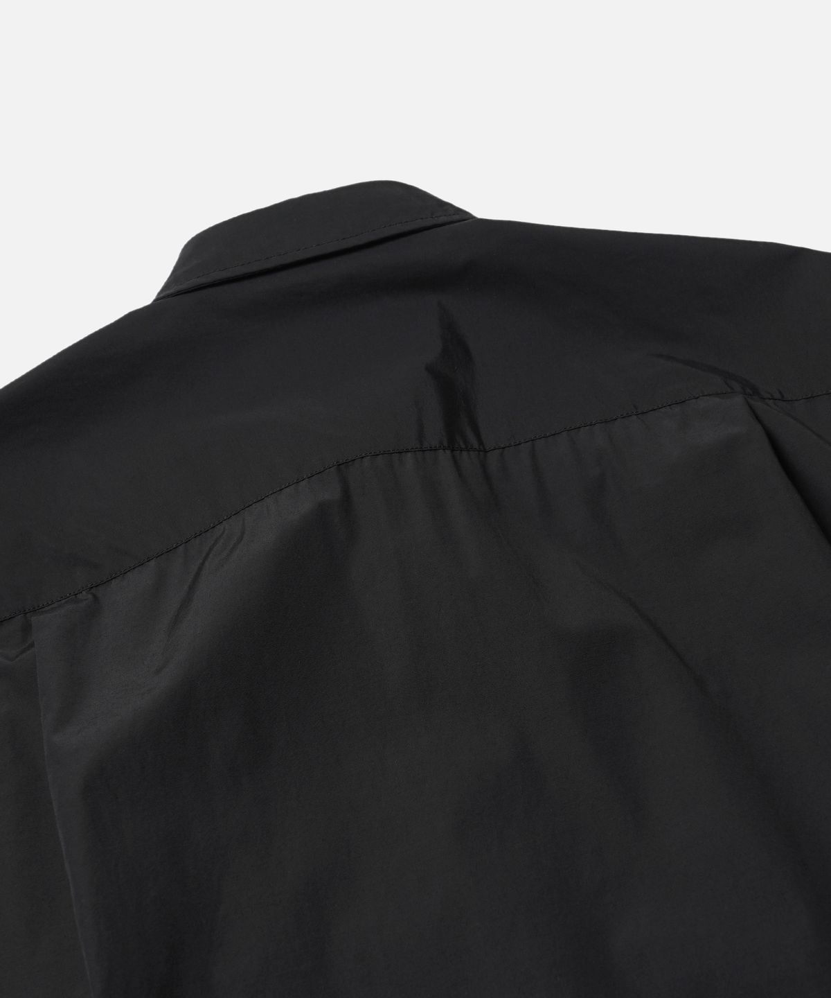 프리즘웍스(FRIZMWORKS) NYCO HALF COACH JACKET _ BLACK