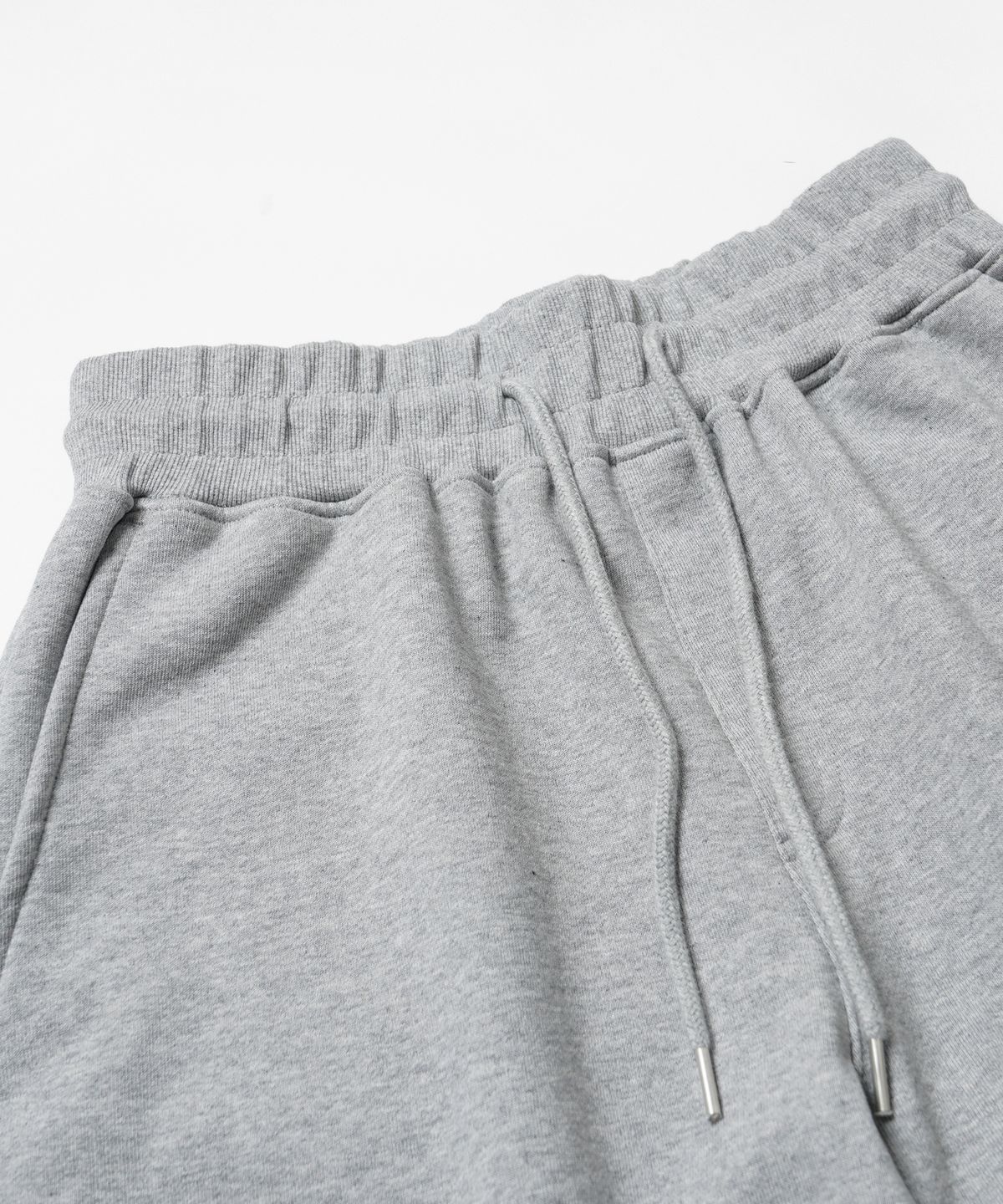 프리즘웍스(FRIZMWORKS) PLATYPUS SWEAT HALF PANTS _ GRAY