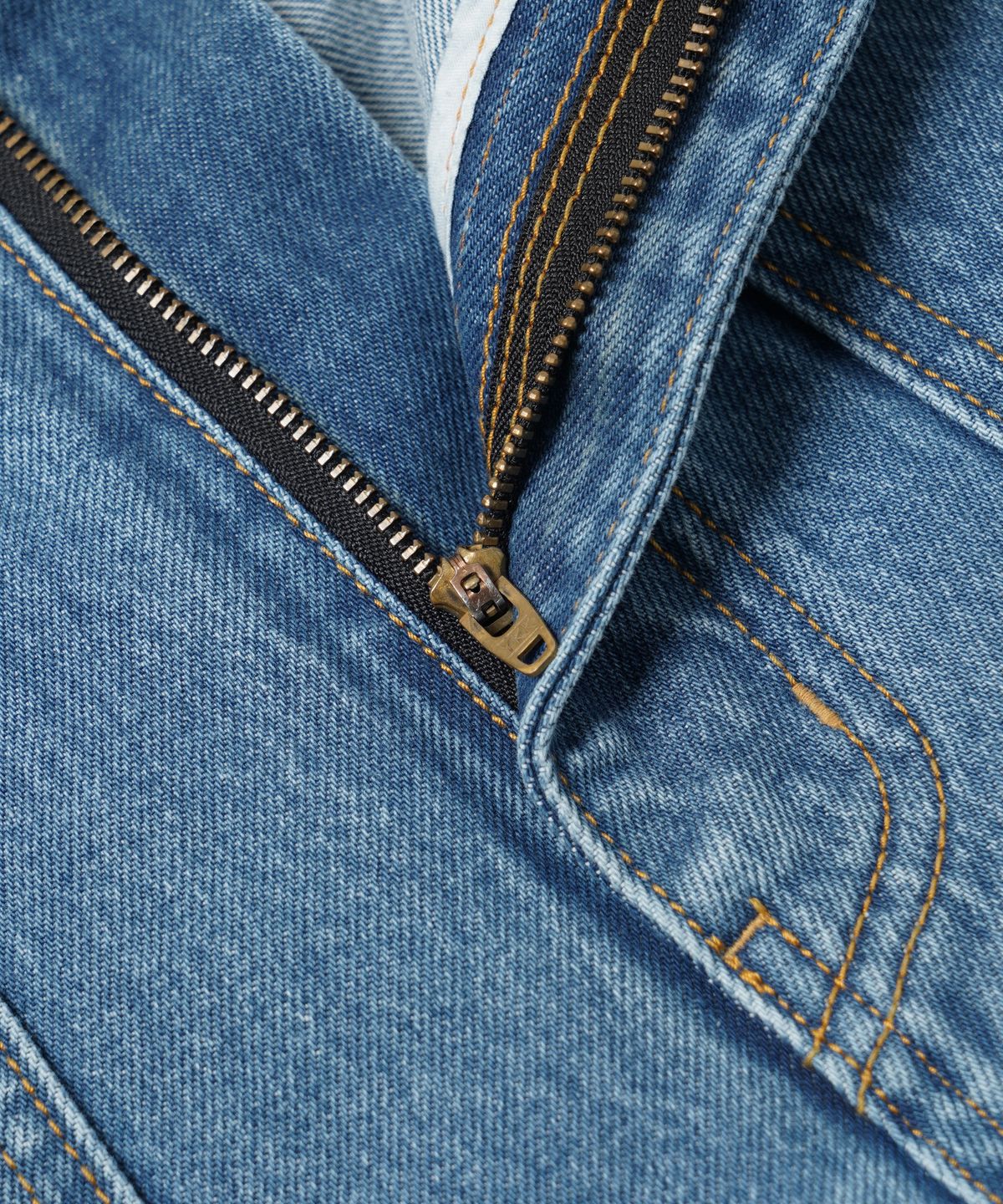프리즘웍스(FRIZMWORKS) WASHED DENIM DOUBLE KNEE SHORTS _ LIGHT BLUE