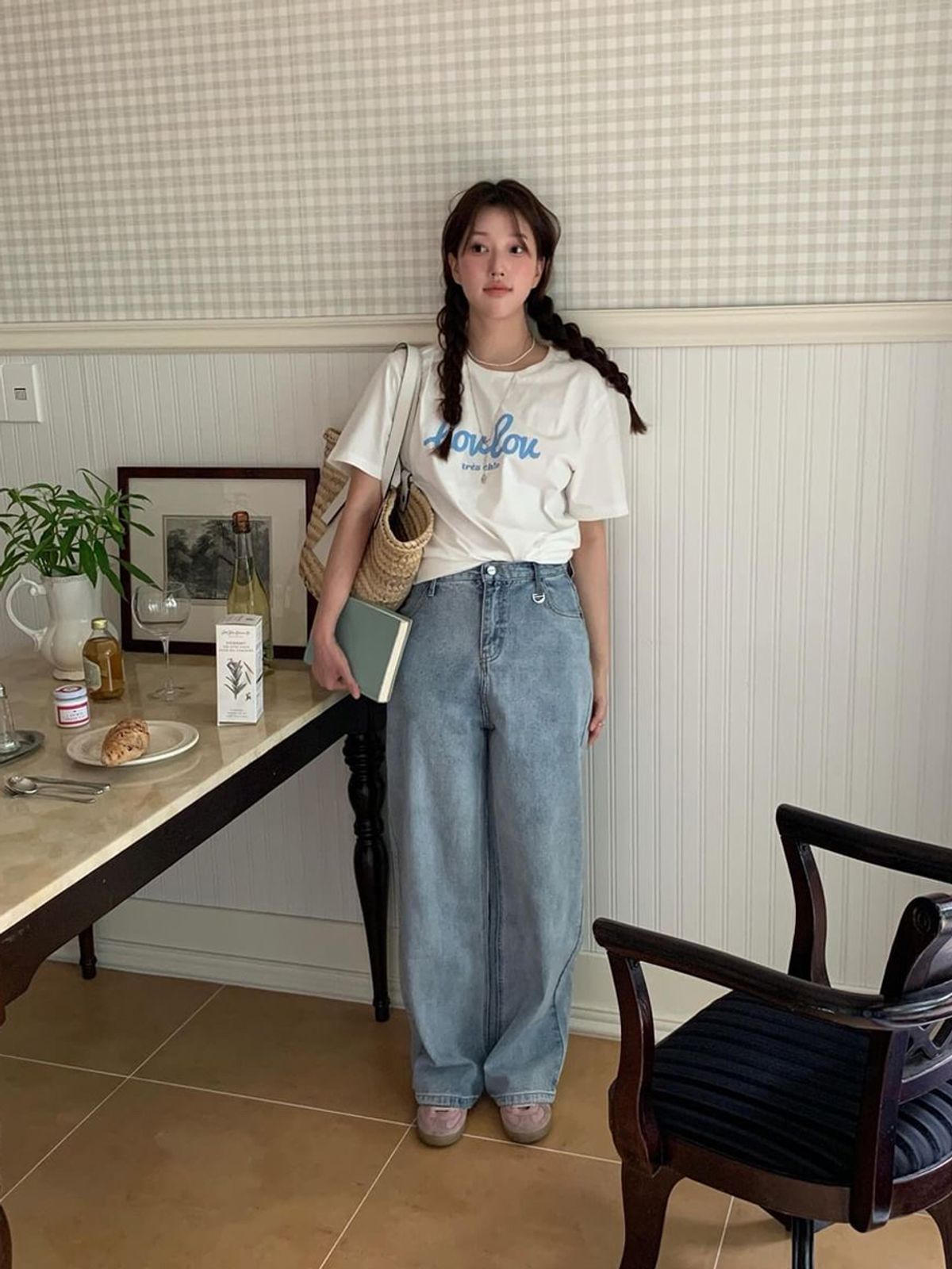 로브로브(LOVLOV) CHIC LOGO T-SHIRT