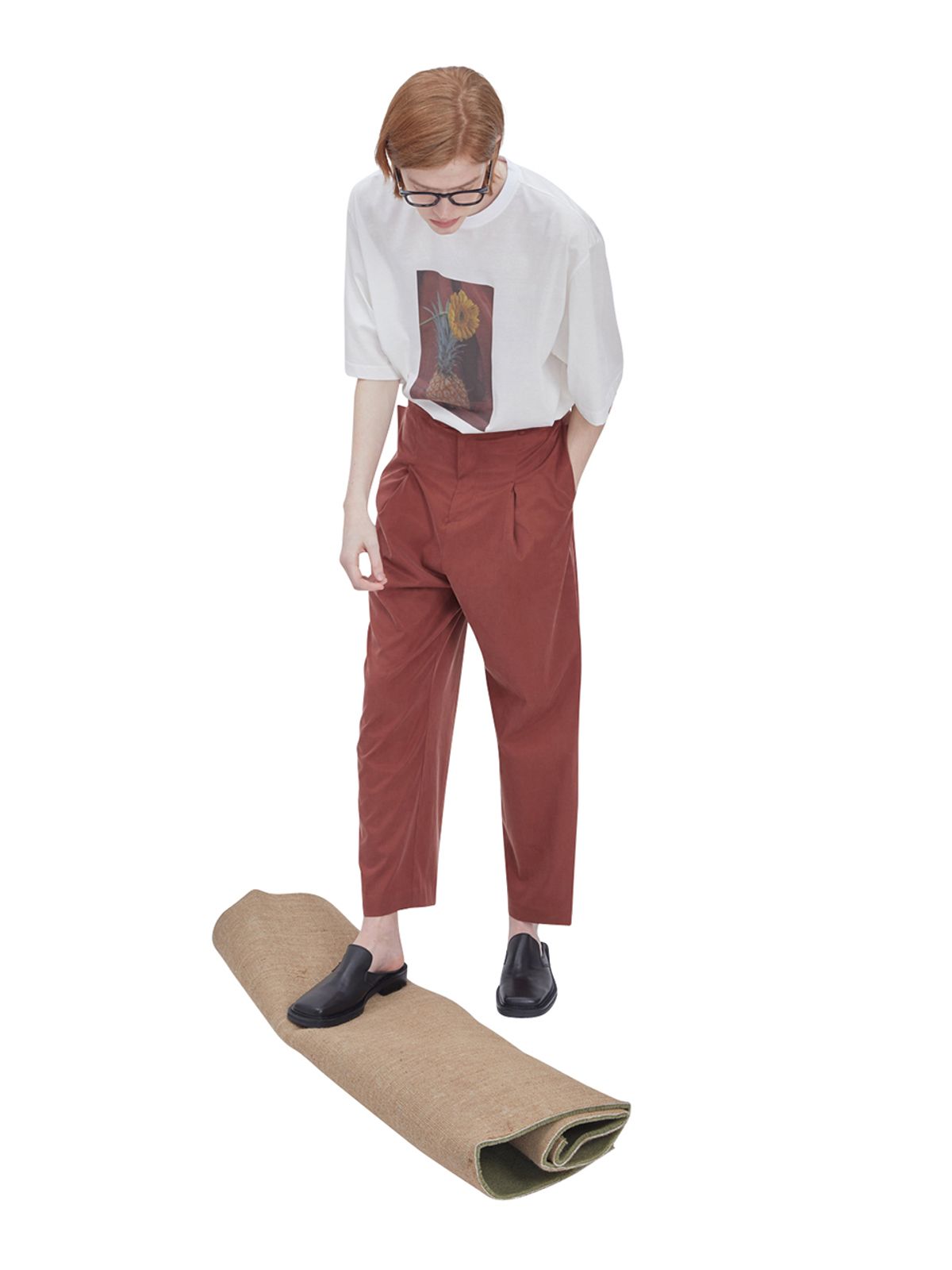 레이블리스(LABELESS) RED PICTURESQUE T-SHIRT