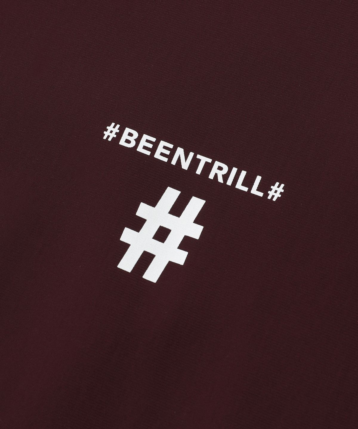 빈트릴(BEENTRILL) 라운드넥 뒷트임 스트링 오버핏 원피스(와인)