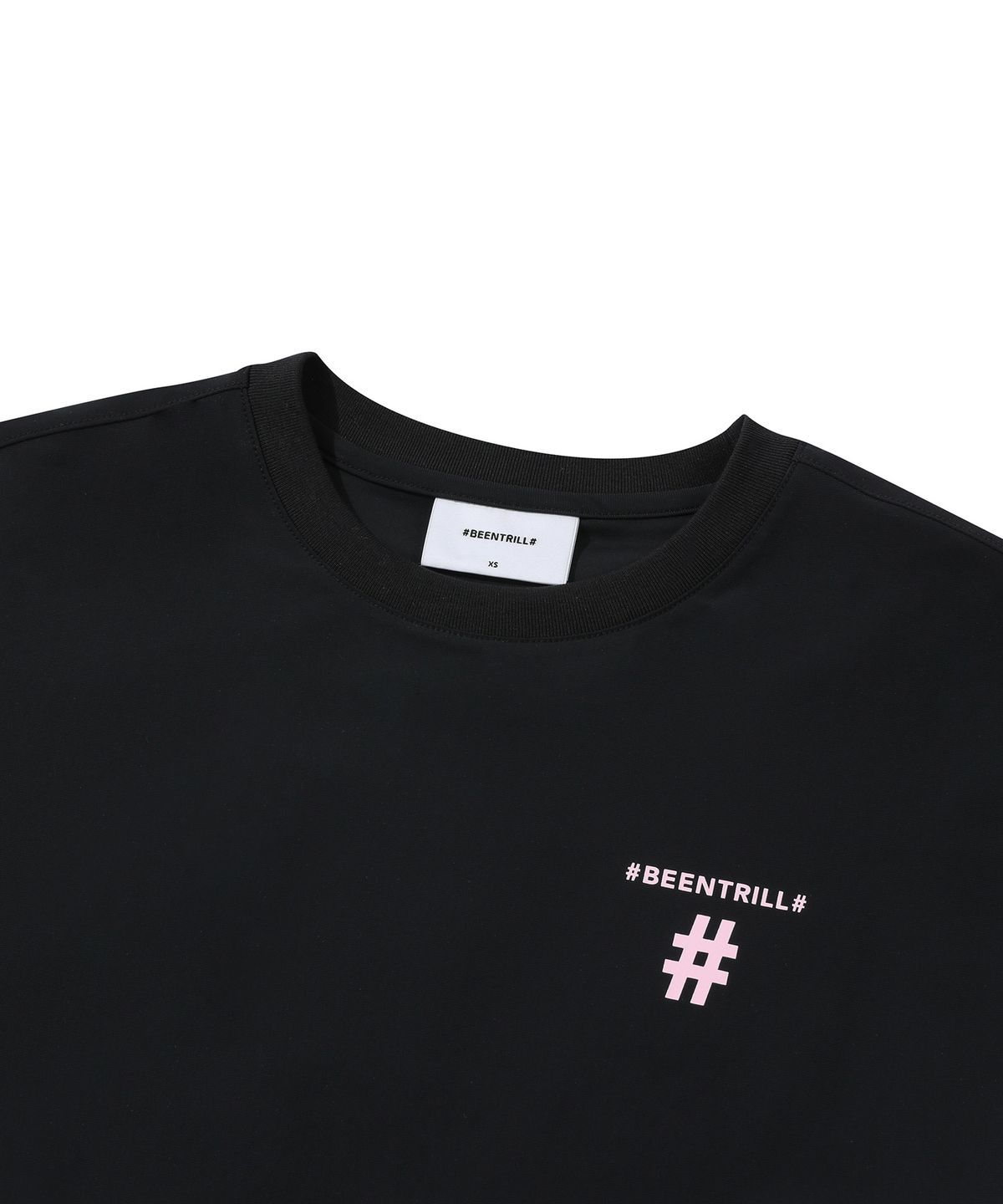 빈트릴(BEENTRILL) 라운드넥 뒷트임 스트링 오버핏 원피스(블랙)