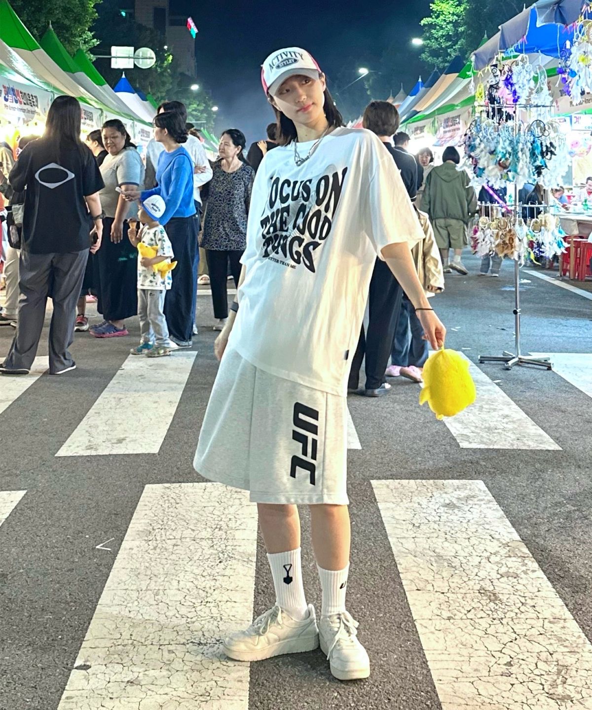 낫띵이즈베럴댄미(NOTHINGISBETTERTHANME) GEOMETRY LETTERING TEE_white