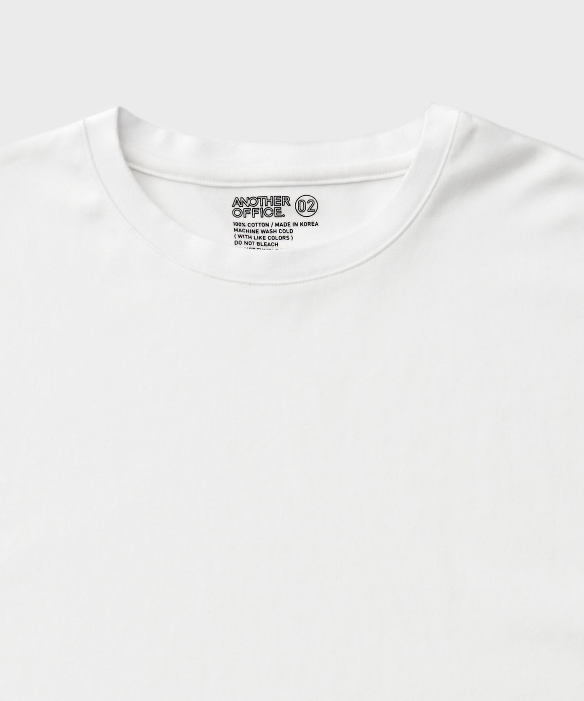 어나더 오피스(ANOTHER OFFICE) Basis Tee (Off White)
