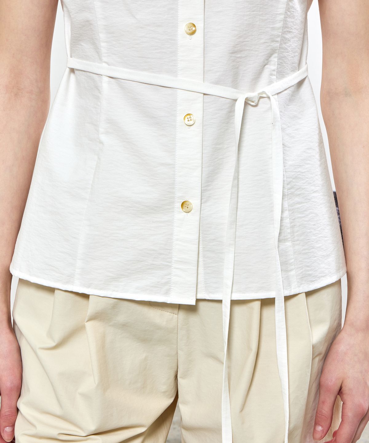 노티아(NOTIA) BOAT NECK CAP-SLEEVE BLOUSE - IVORY