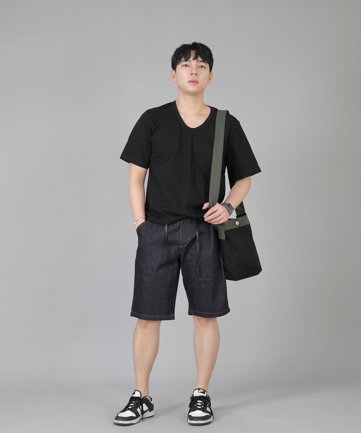 세인트크루(SAINTCREW) 미니멀 미니 크로스백 MMC-129 카키블랙
