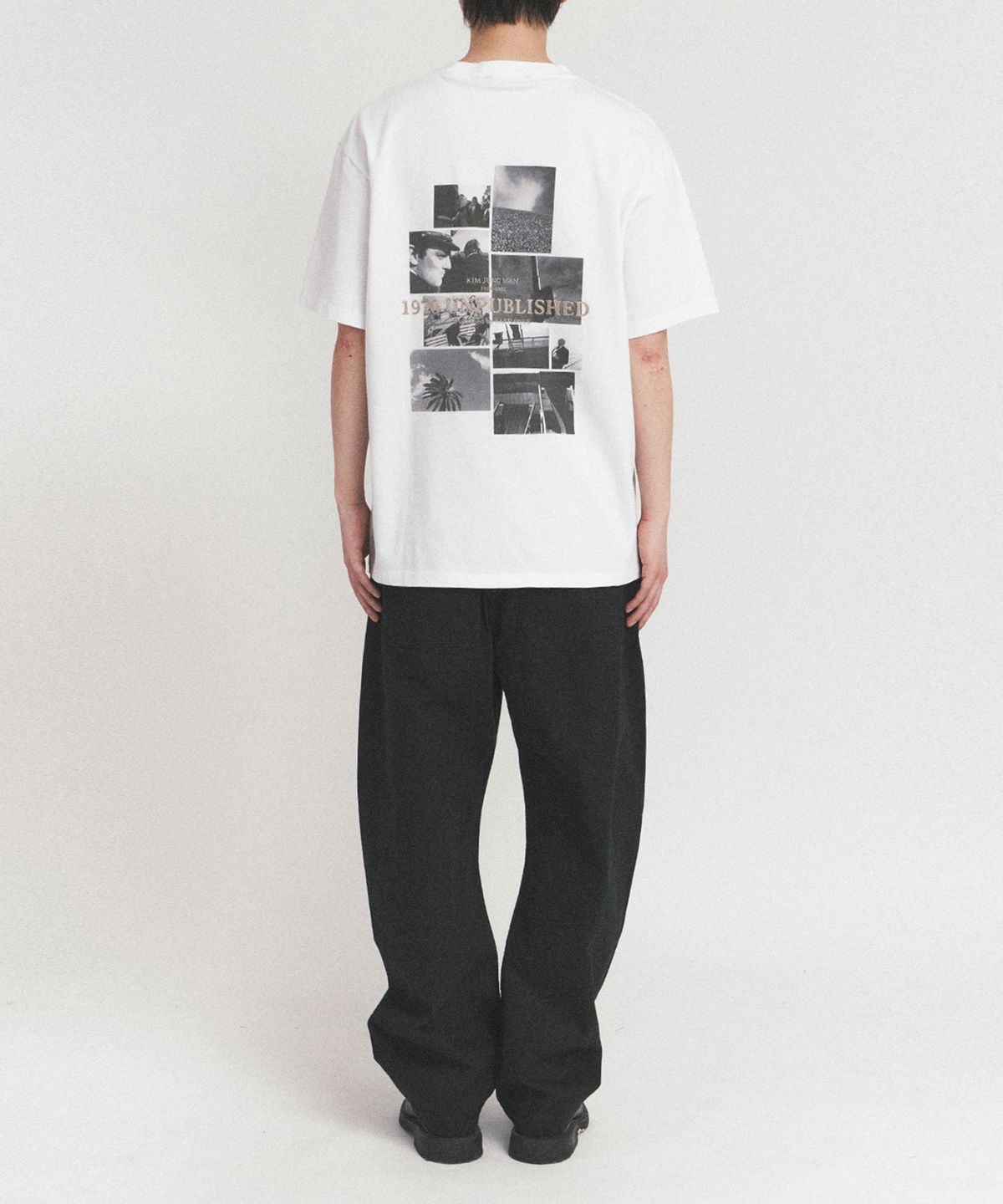 이스트로그(EASTLOGUE) MONOCHROME PHOTOGRAPH T-SHIRT_WHITE