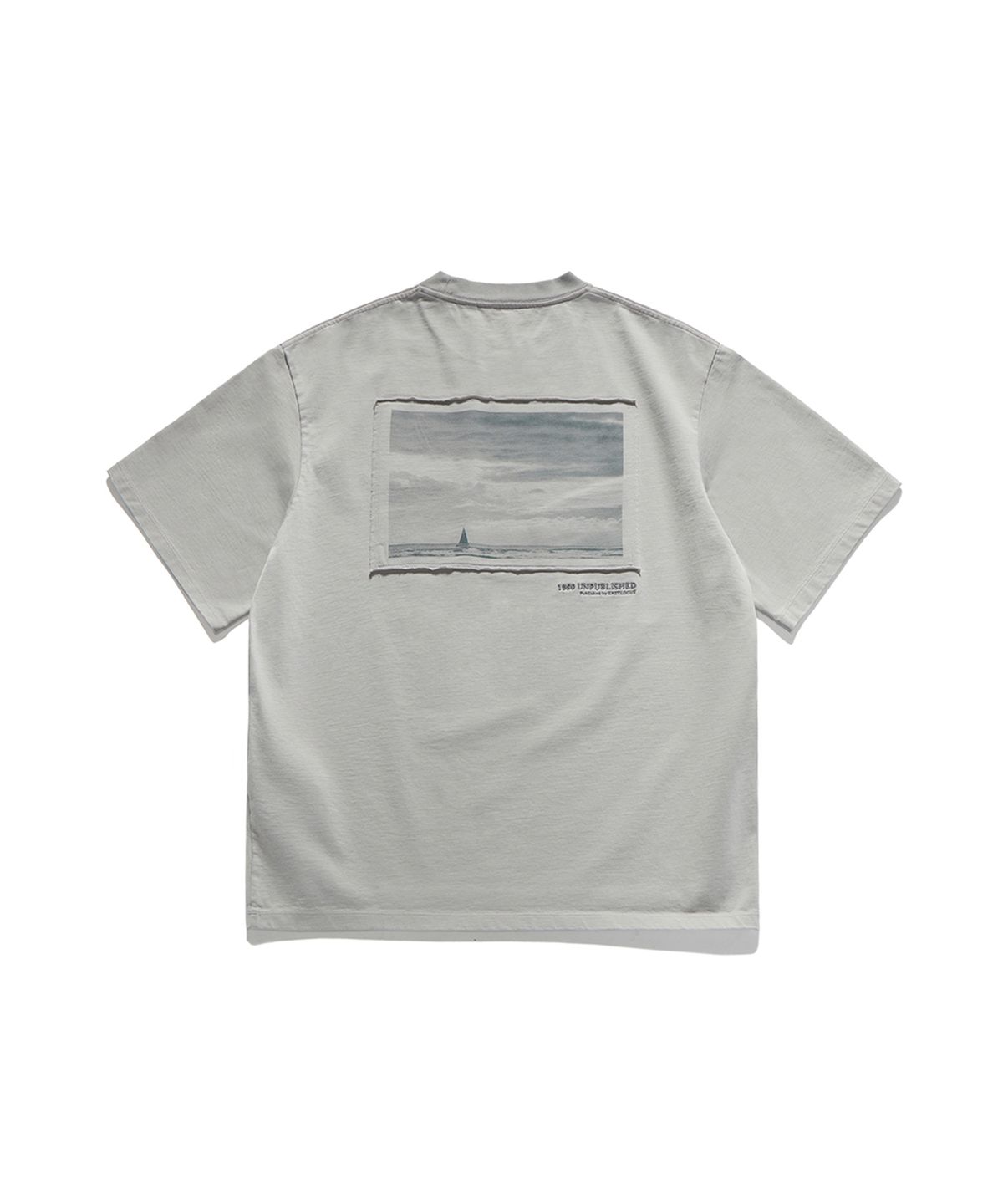 이스트로그(EASTLOGUE) FRAME CUTTING T-SHIRT_DUST BLUE