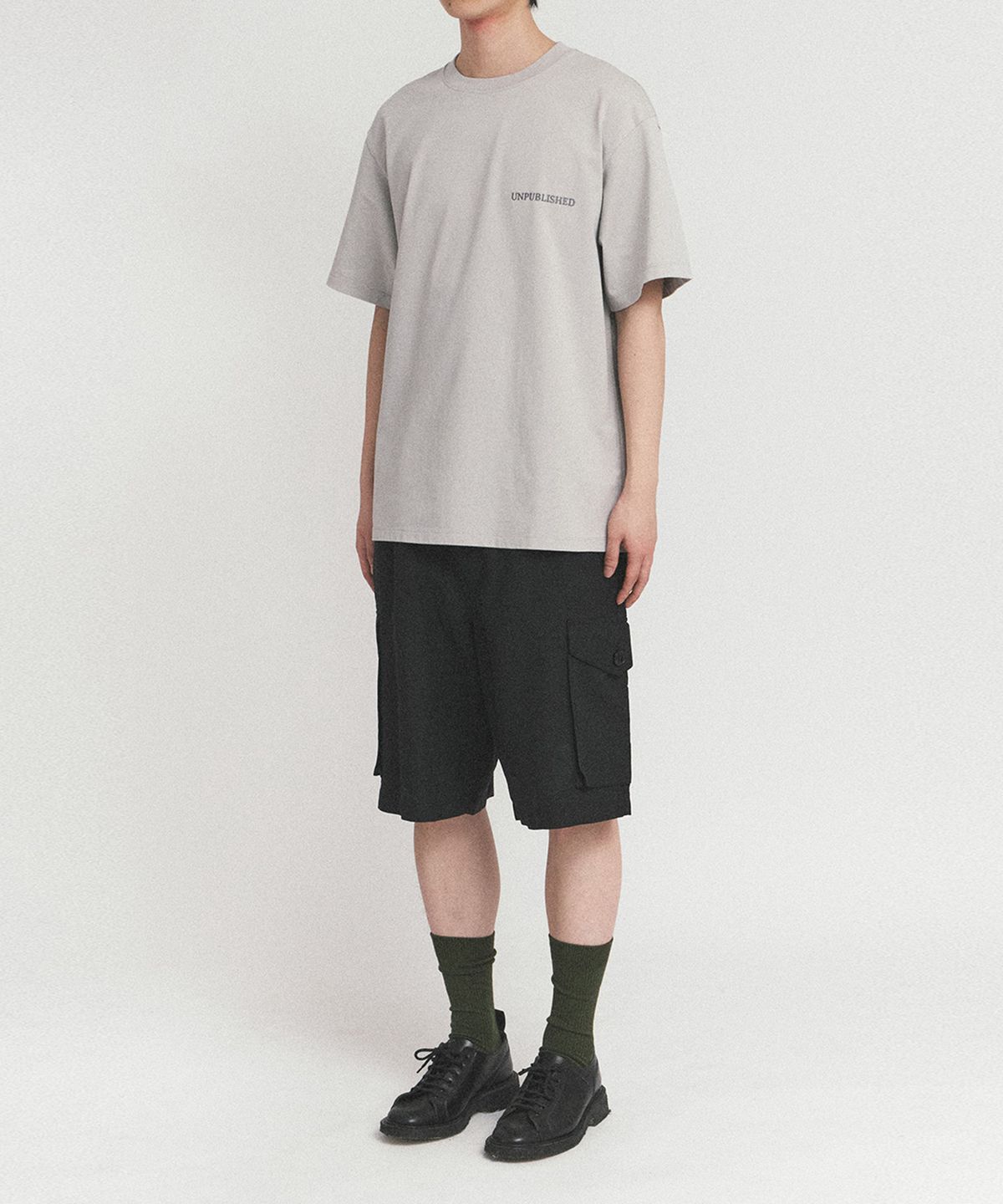 이스트로그(EASTLOGUE) FRAME CUTTING T-SHIRT_DUST BLUE