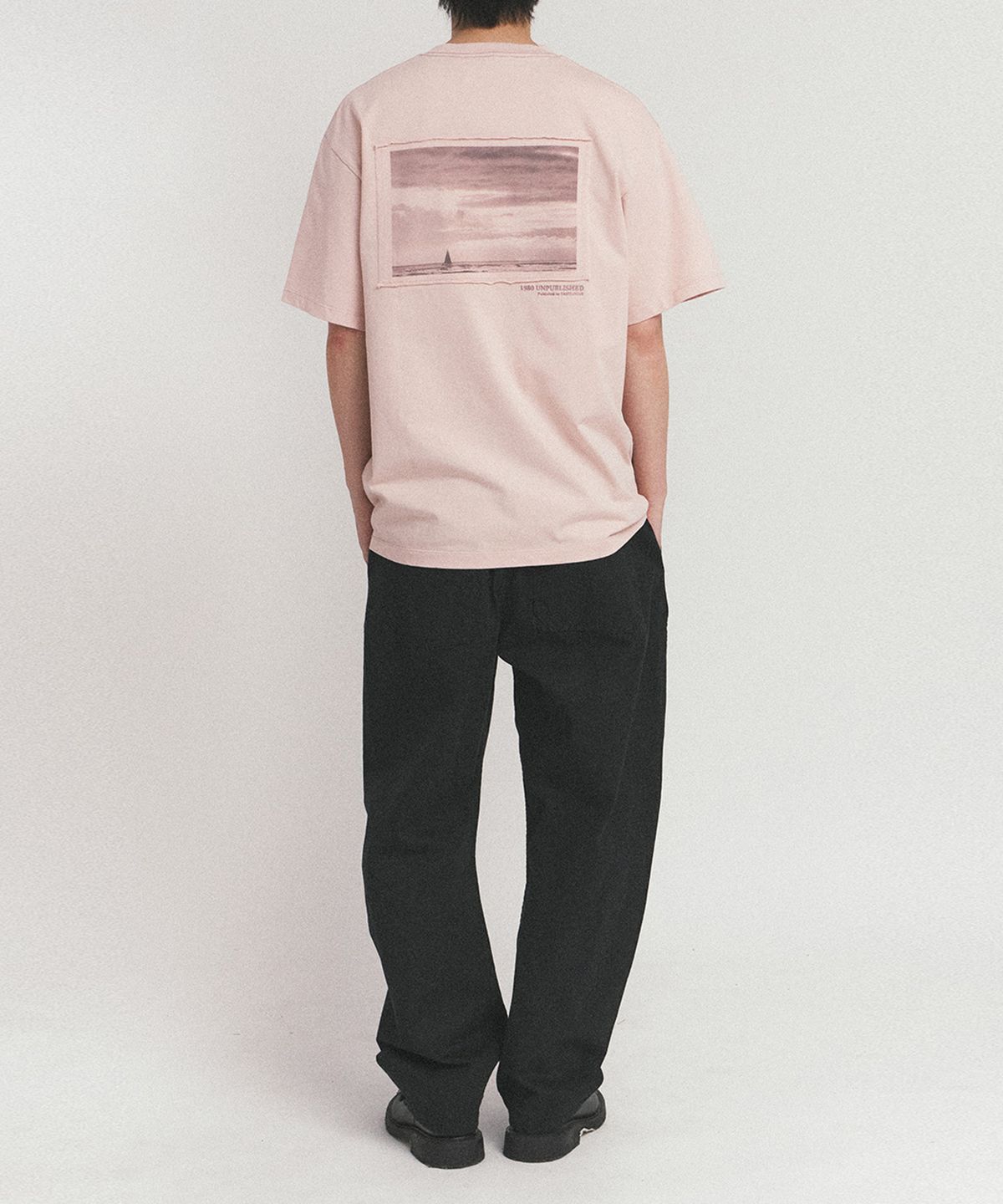 이스트로그(EASTLOGUE) FRAME CUTTING T-SHIRT_ROSE