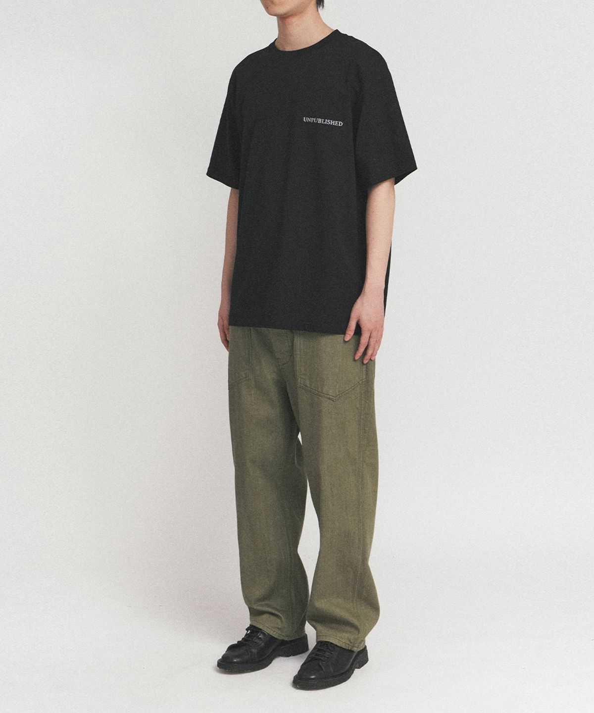 이스트로그(EASTLOGUE) BLOSSOMING EMBROIDERED T-SHIRT_BLACK