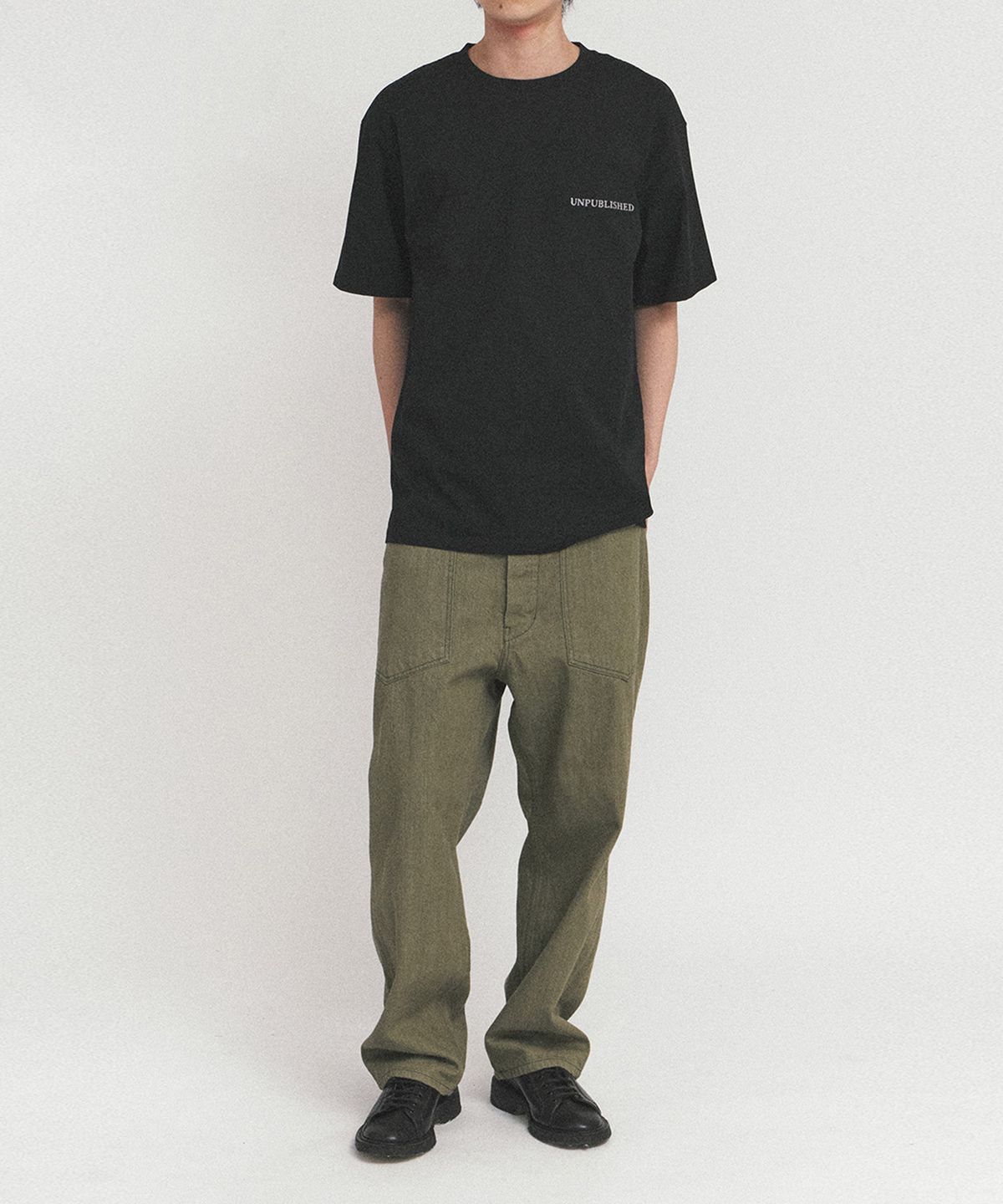 이스트로그(EASTLOGUE) BLOSSOMING EMBROIDERED T-SHIRT_BLACK