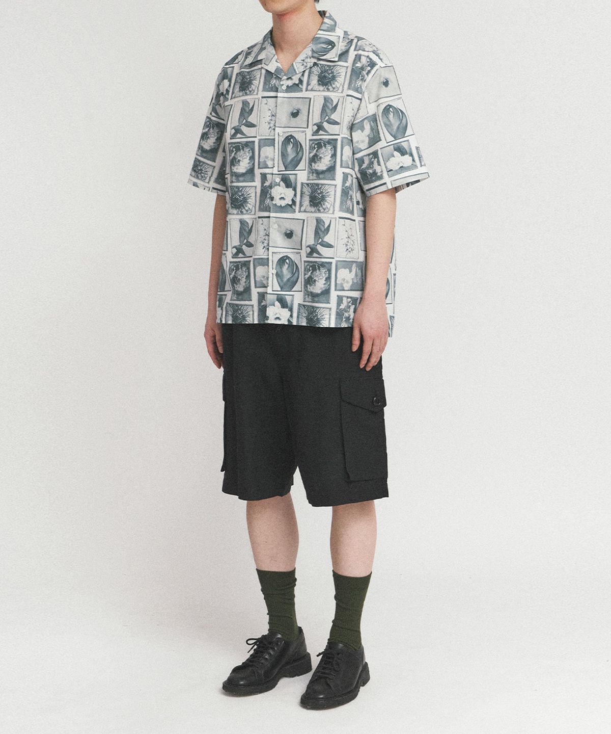 이스트로그(EASTLOGUE) HOLIDAY HALF SHIRTS_LARKSPUR